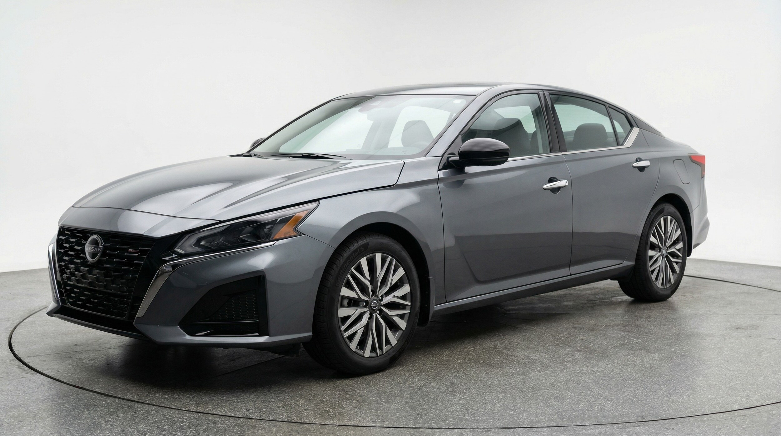 Thumbnail: 2025 Nissan Altima - 3