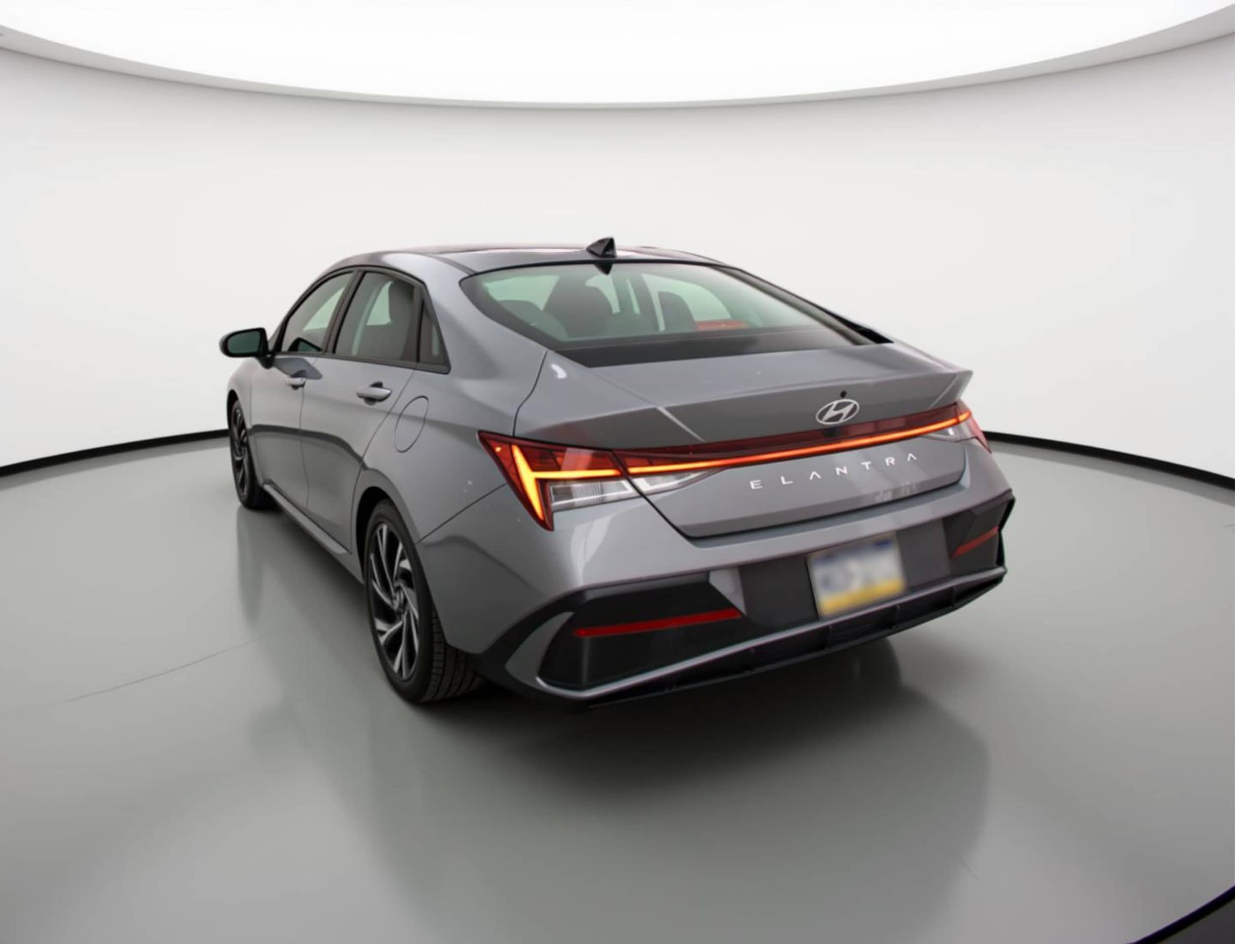 Thumbnail: 2025 Hyundai Elantra - 5