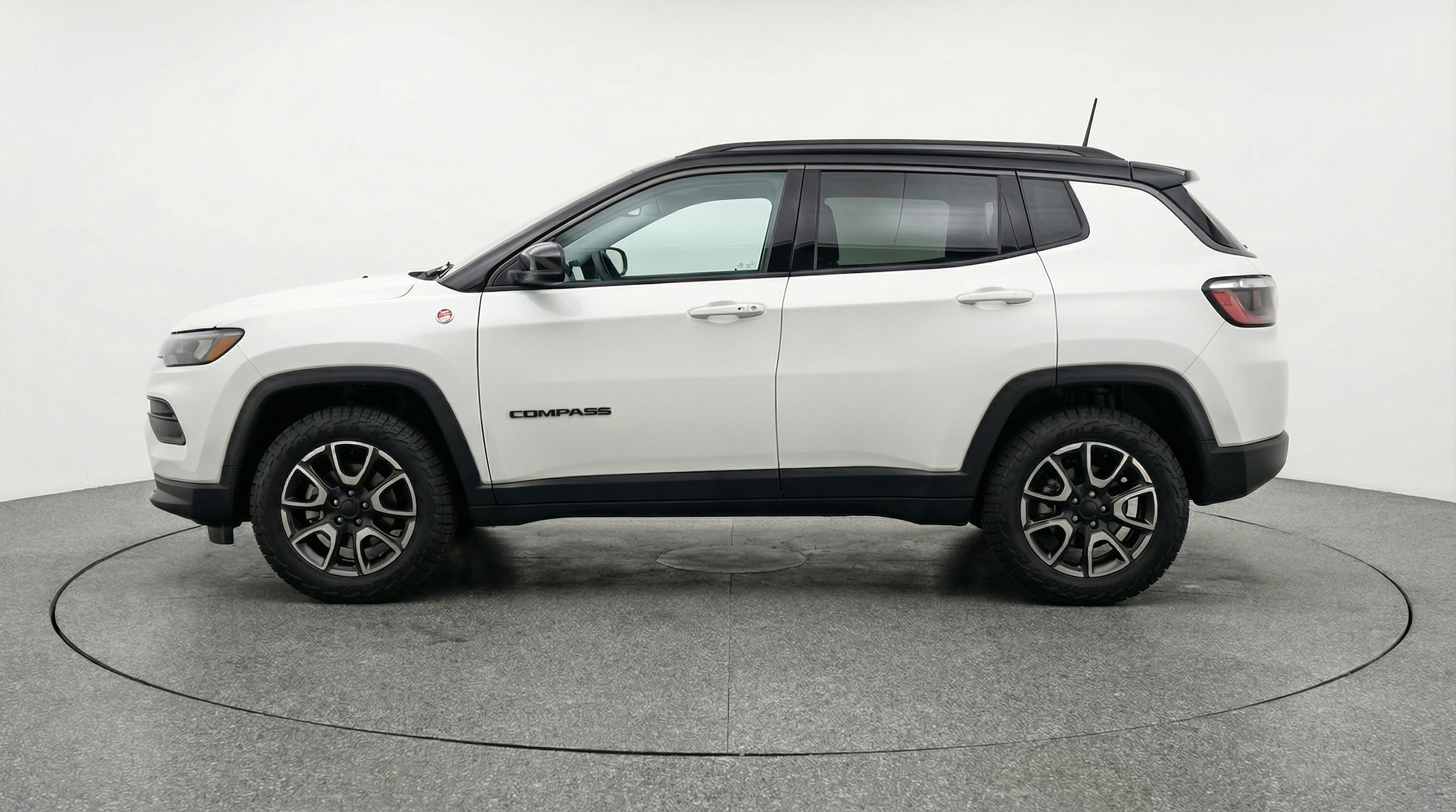 Thumbnail: 2025 Jeep Compass - 4