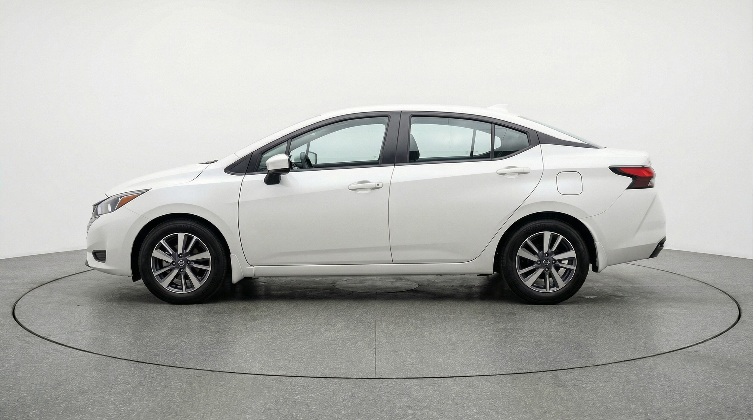 Thumbnail: 2025 Nissan Versa - 4