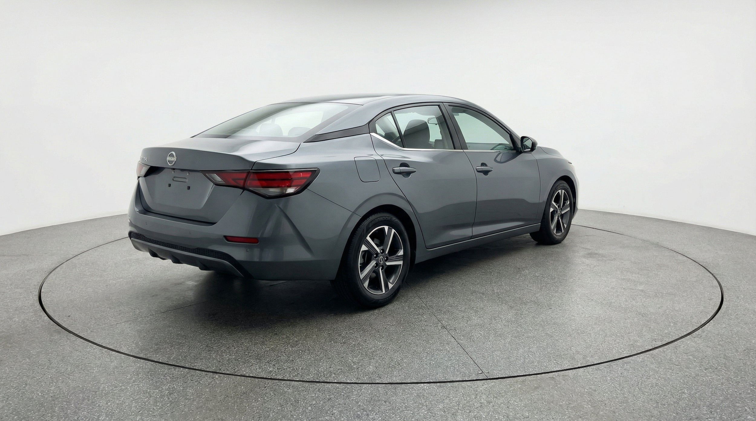 Thumbnail: 2025 Nissan Sentra - 9