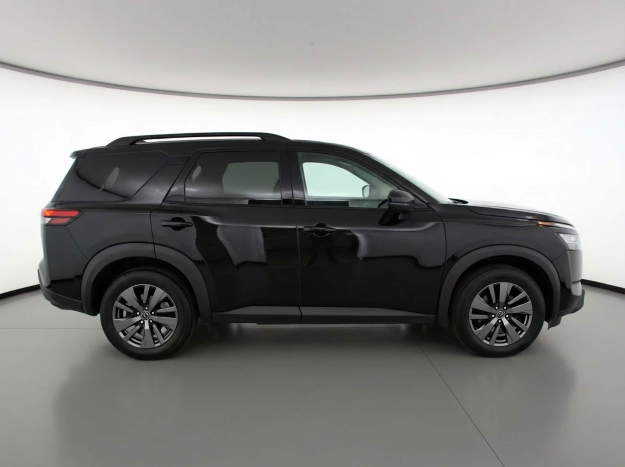 Thumbnail: 2025 Nissan Pathfinder - 8