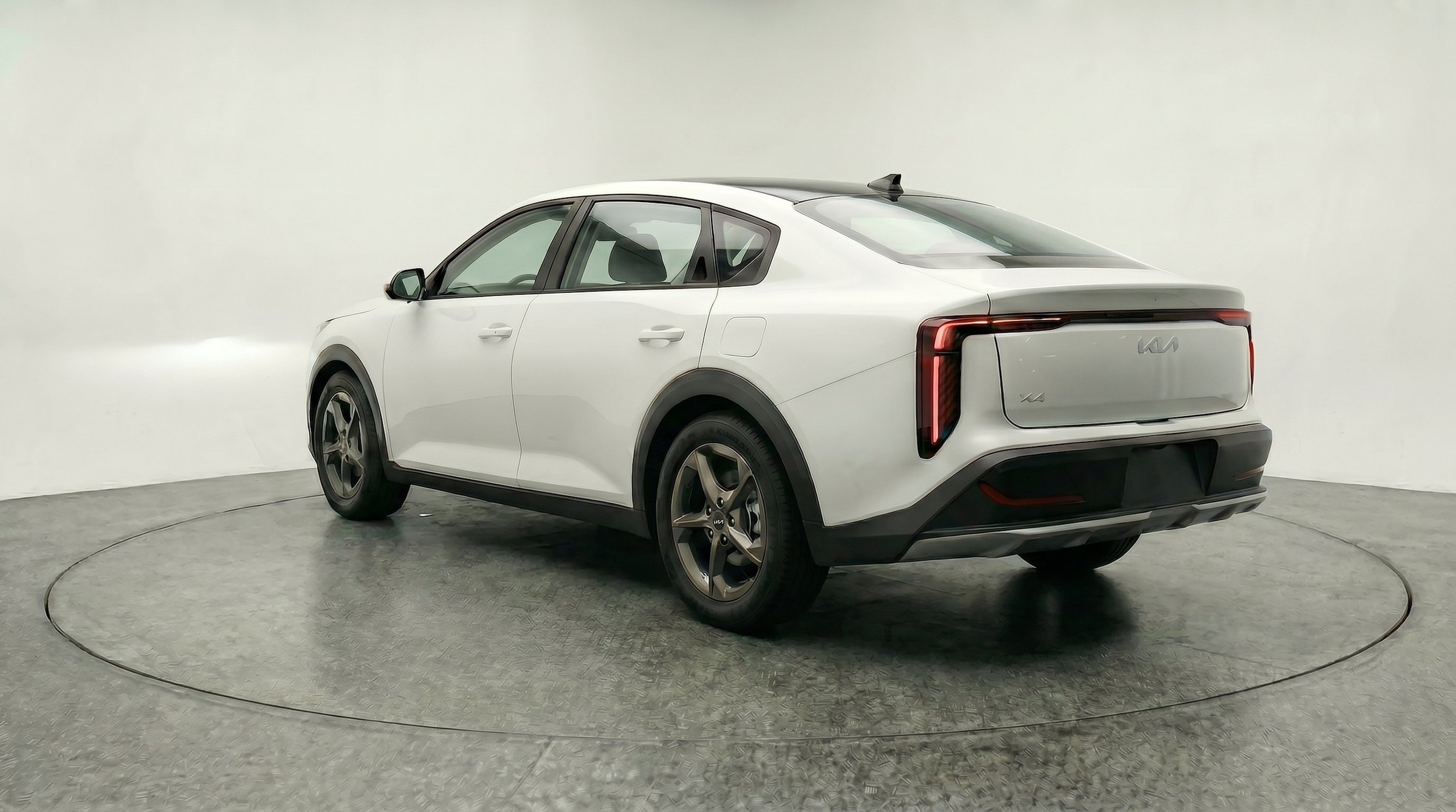 Thumbnail: 2026 Kia K4 - 6