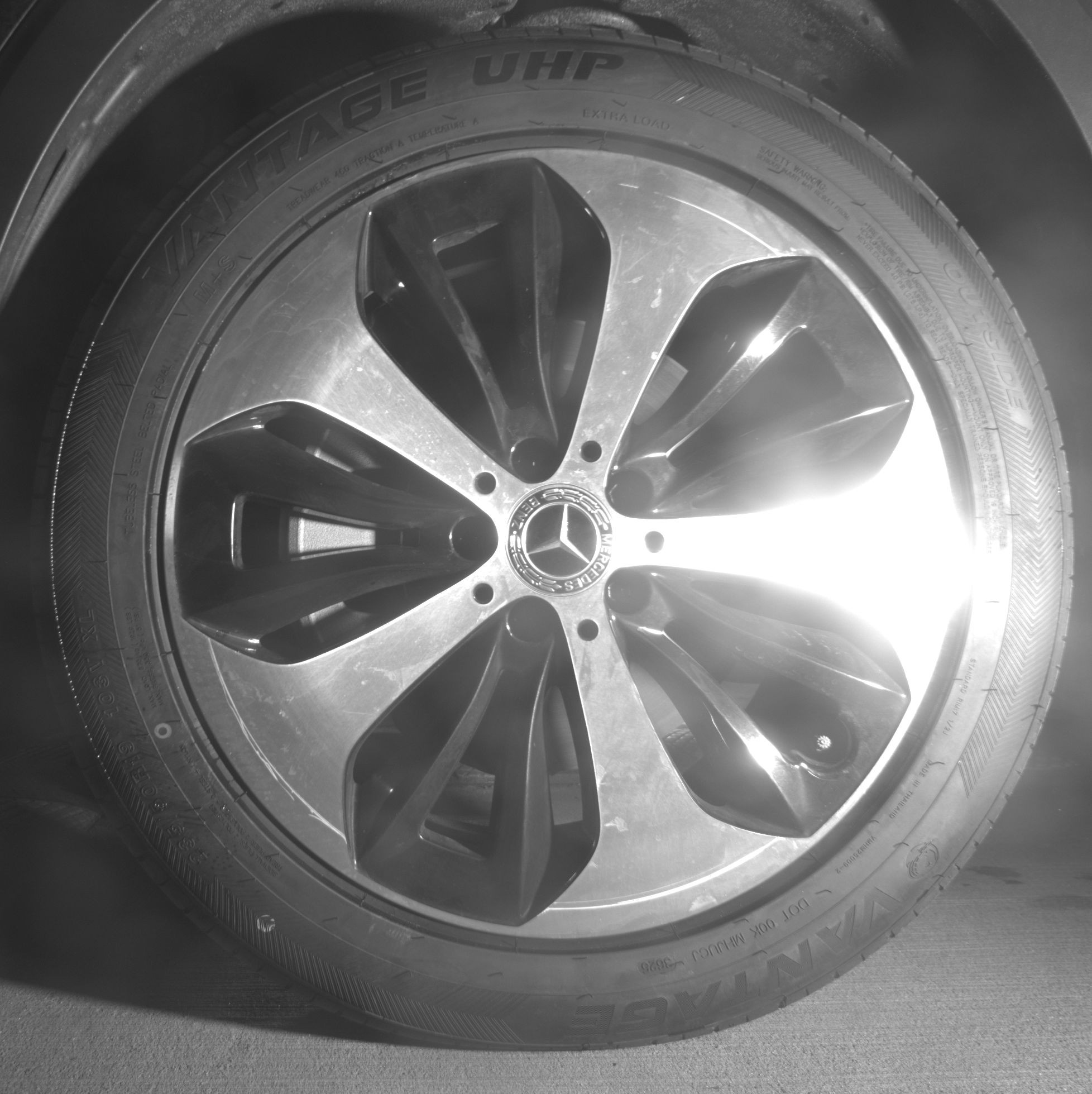 Thumbnail: 2025 Mercedes-Benz GLB - 9