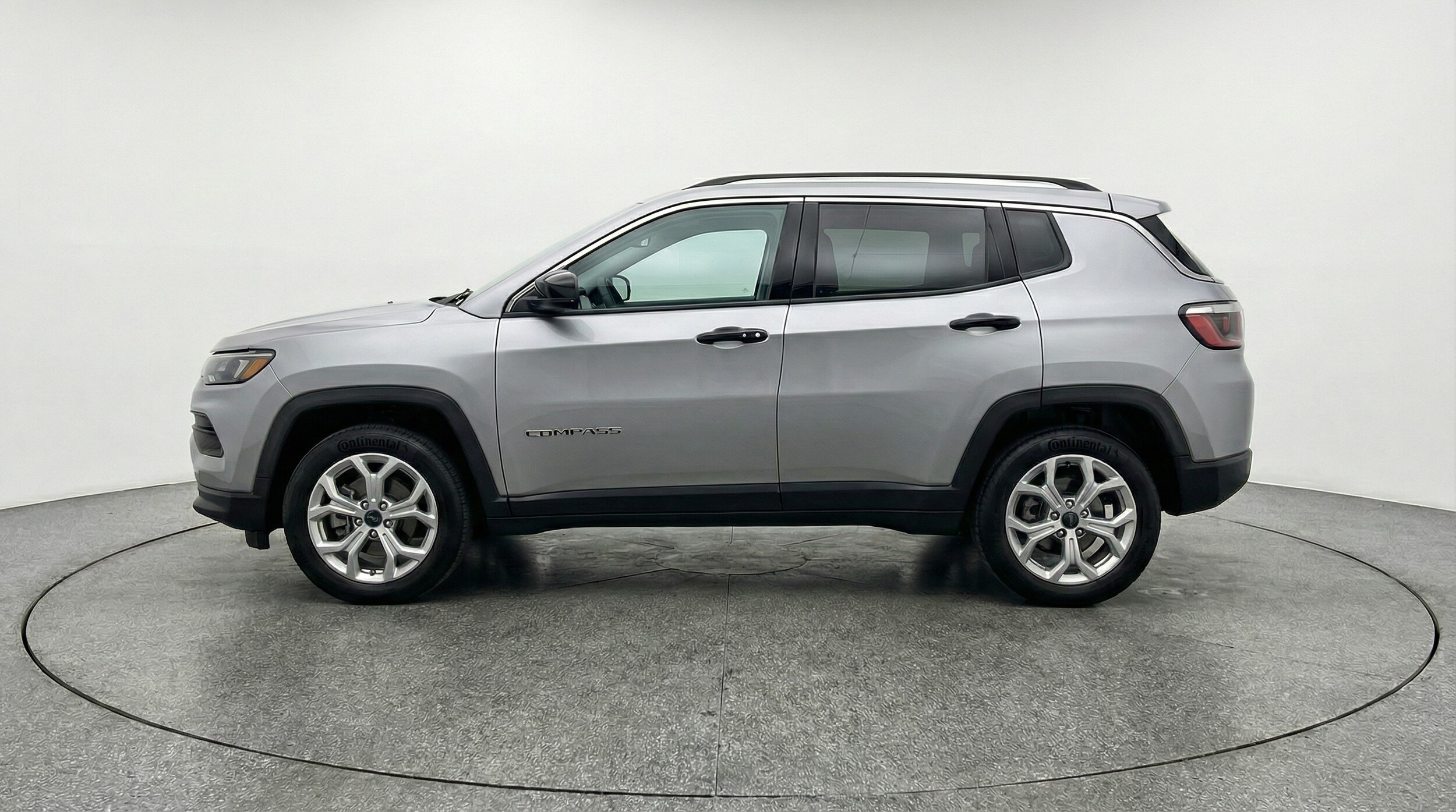 Thumbnail: 2025 Jeep Compass - 4