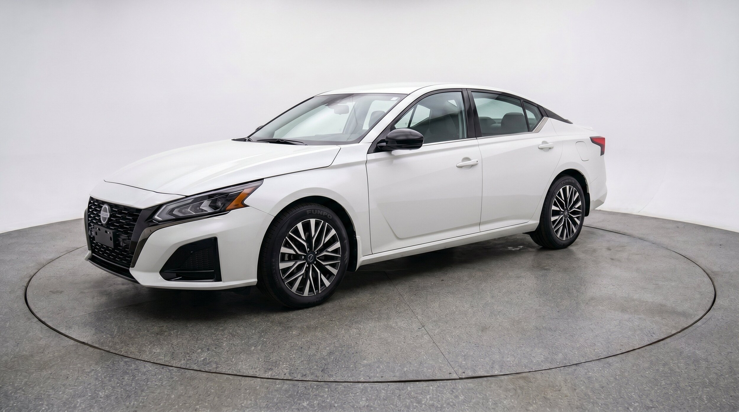 Thumbnail: 2026 Nissan Altima - 3