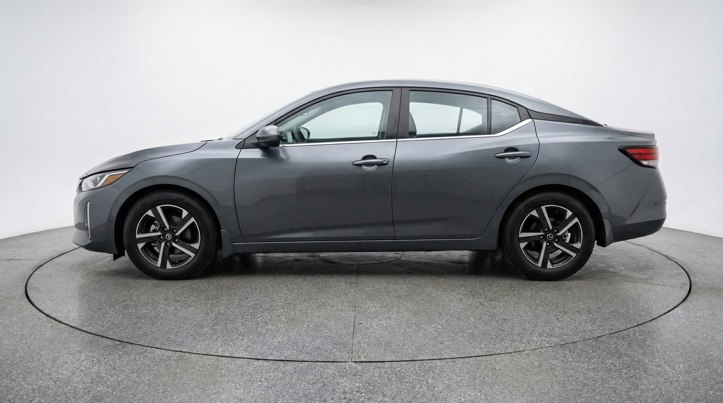 Thumbnail: 2025 Nissan Sentra - 5