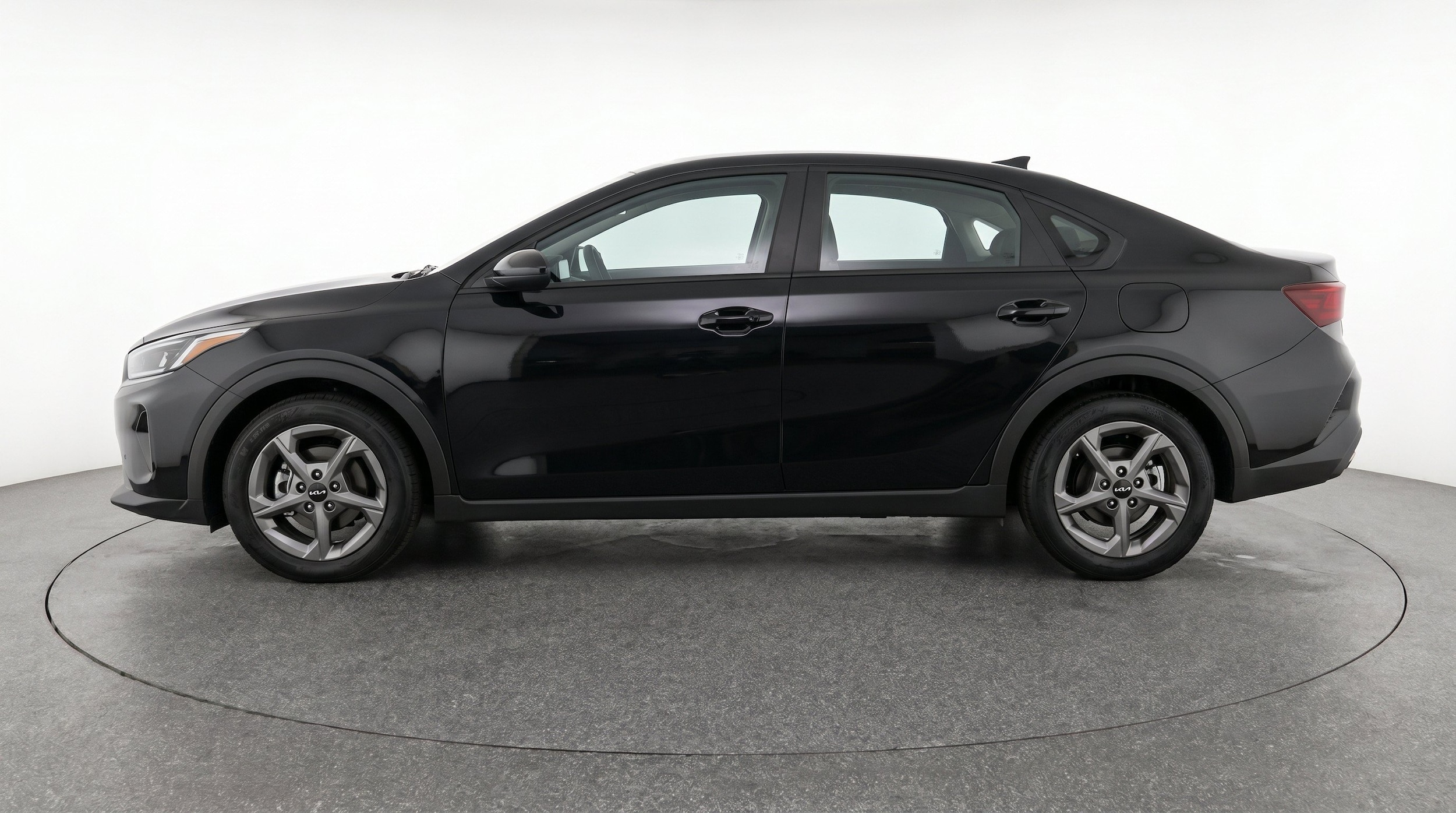 Thumbnail: 2026 Kia K4 - 5