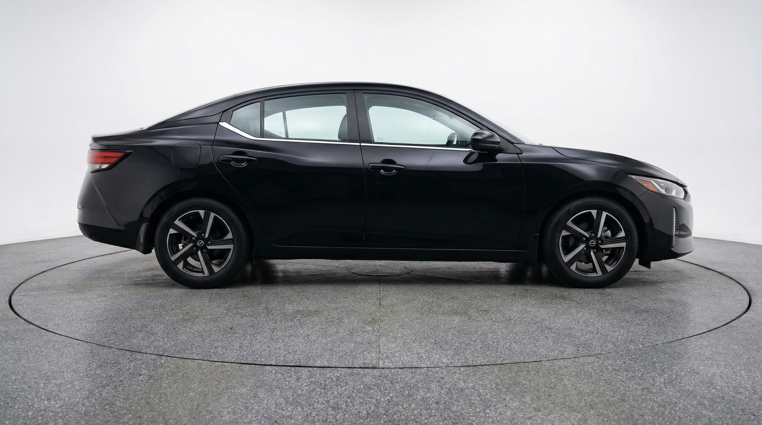 Thumbnail: 2025 Nissan Sentra - 8