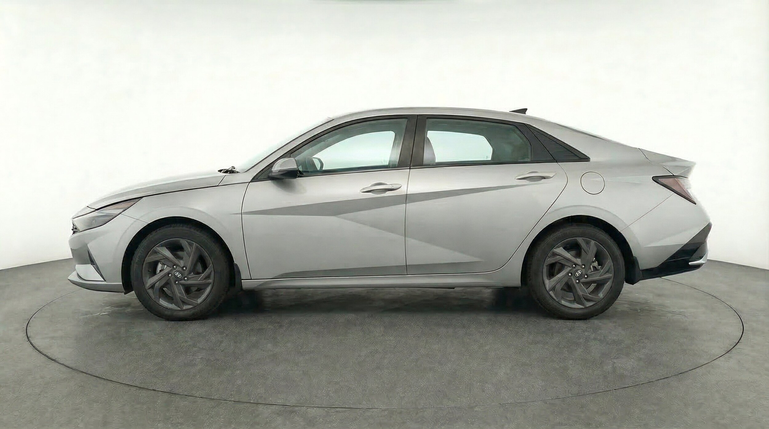 Thumbnail: 2026 Hyundai Elantra - 5