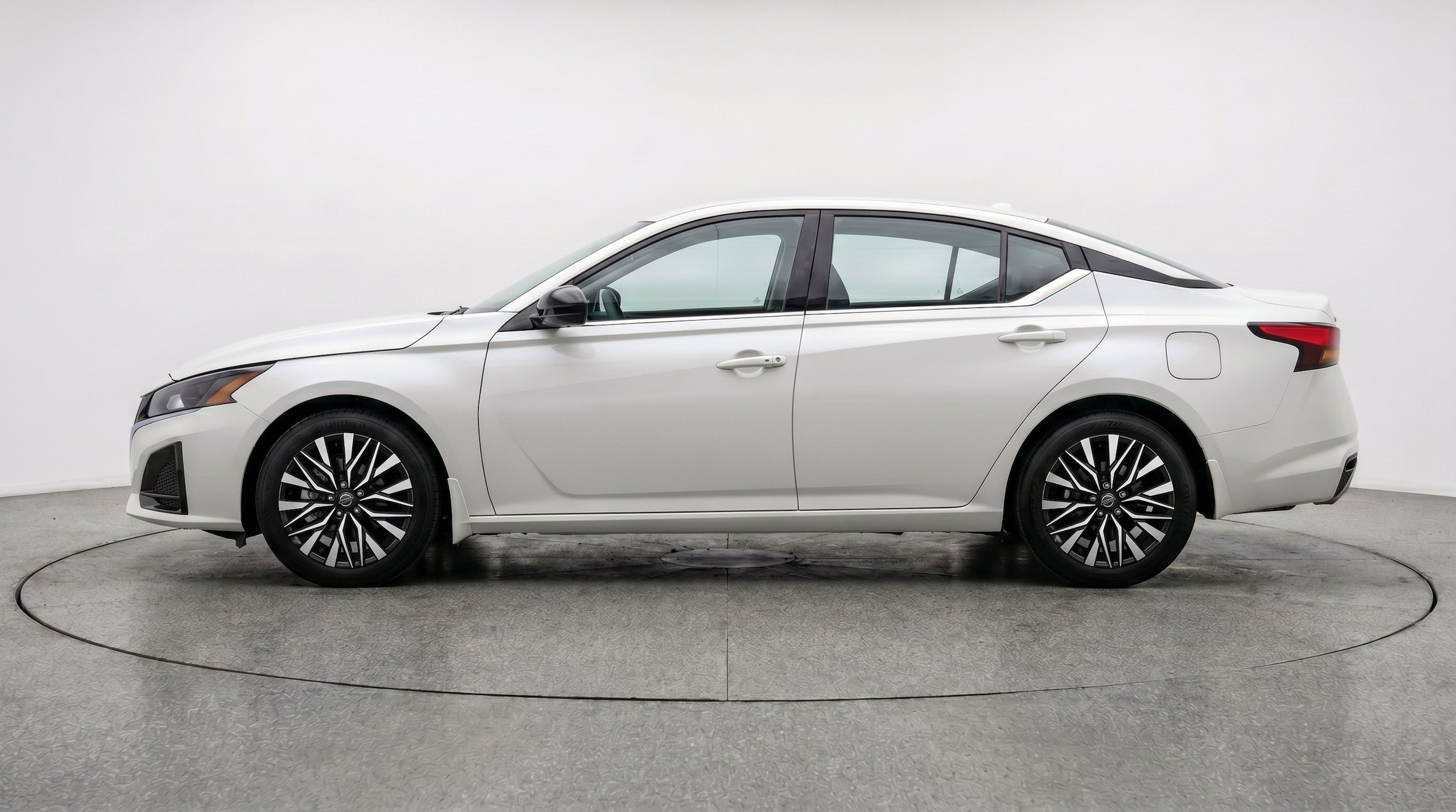 Thumbnail: 2026 Nissan Altima - 5