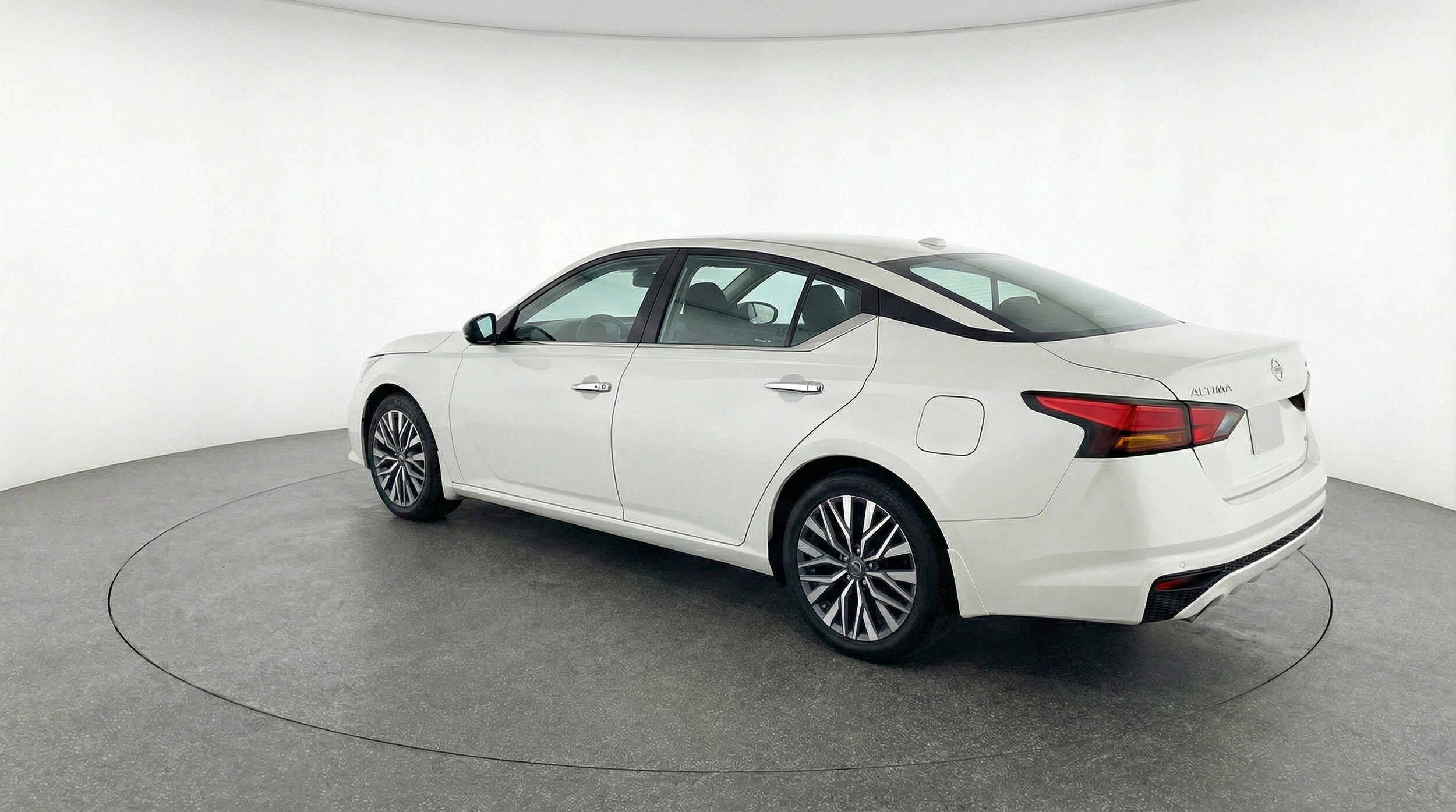 Thumbnail: 2025 Nissan Altima - 6