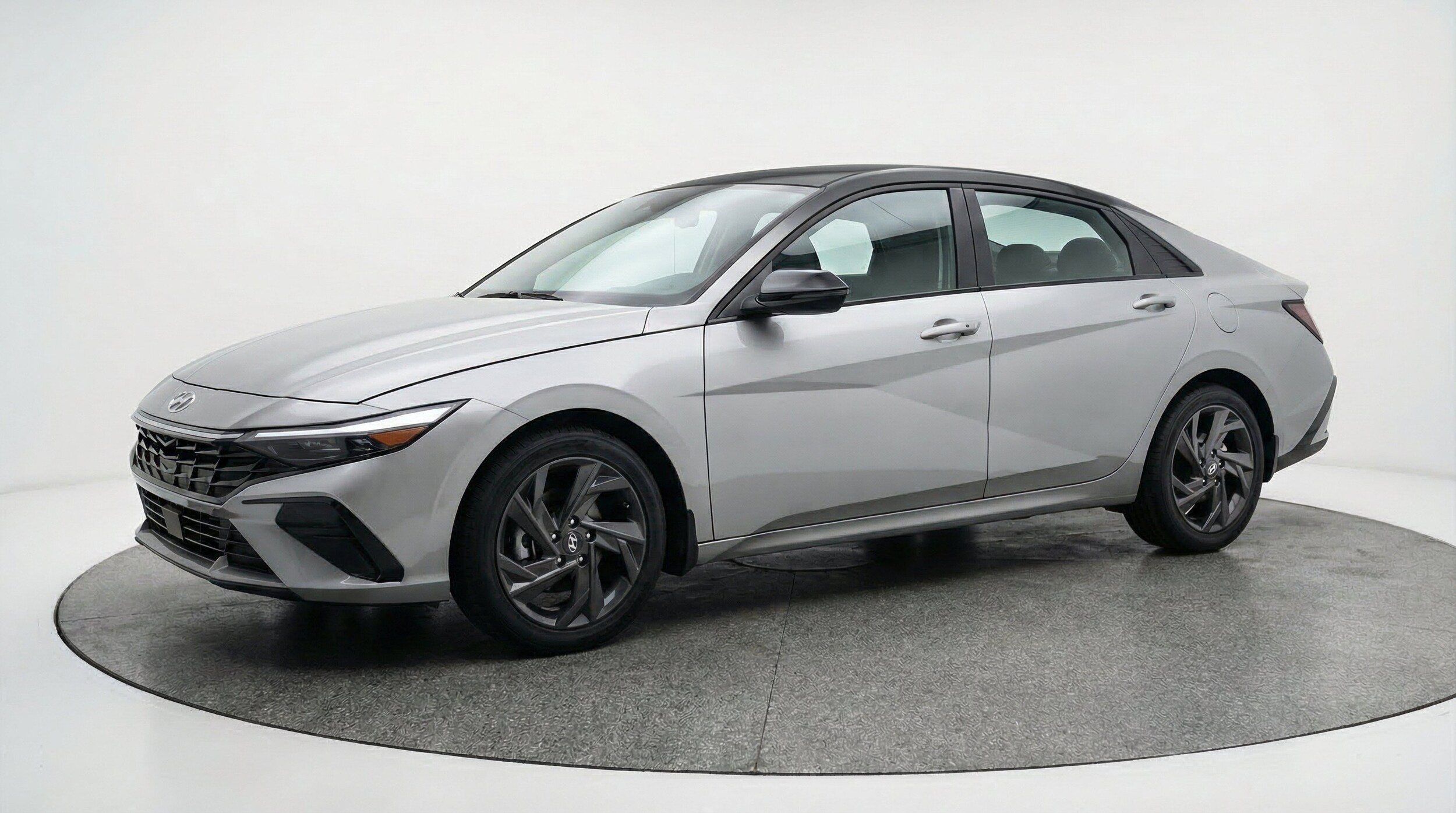Thumbnail: 2026 Hyundai Elantra - 3