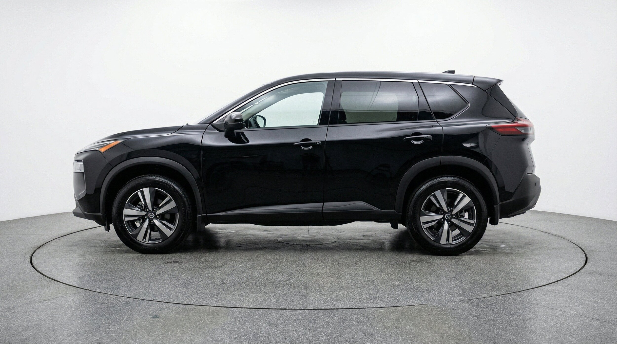 Thumbnail: 2026 Nissan Rogue - 5