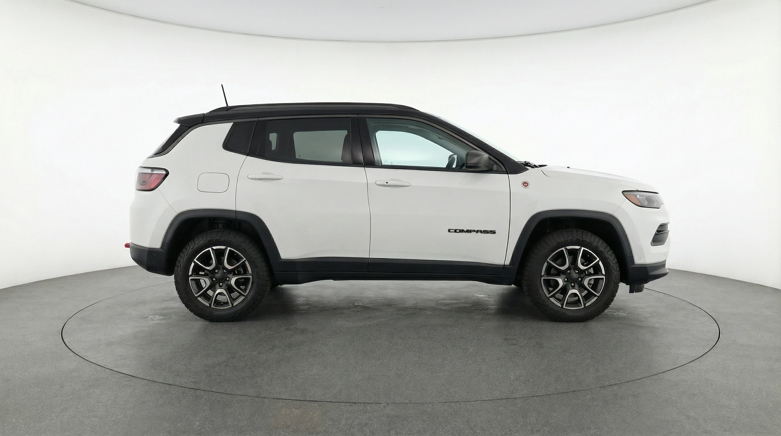 Thumbnail: 2025 Jeep Compass - 8