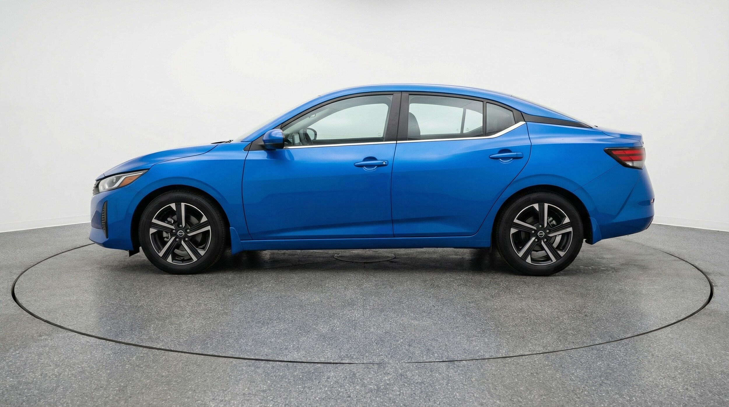 Thumbnail: 2025 Nissan Sentra - 4