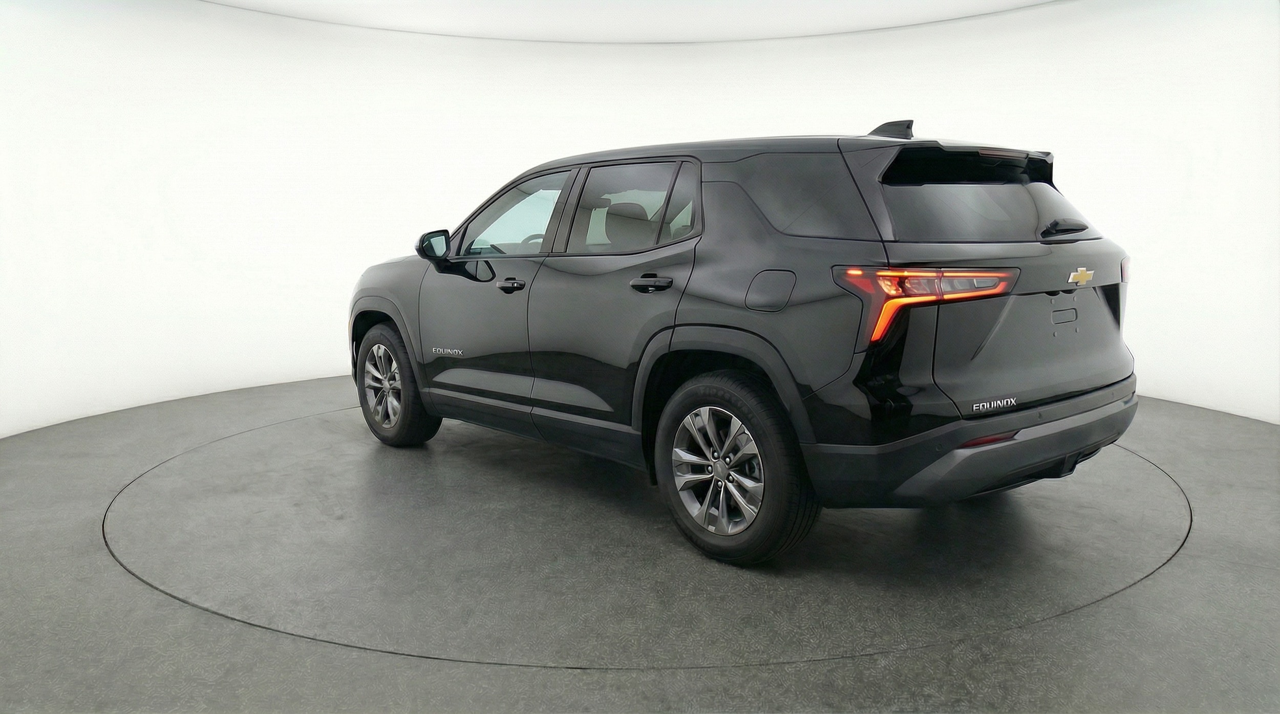 Thumbnail: 2025 Chevrolet Equinox - 5