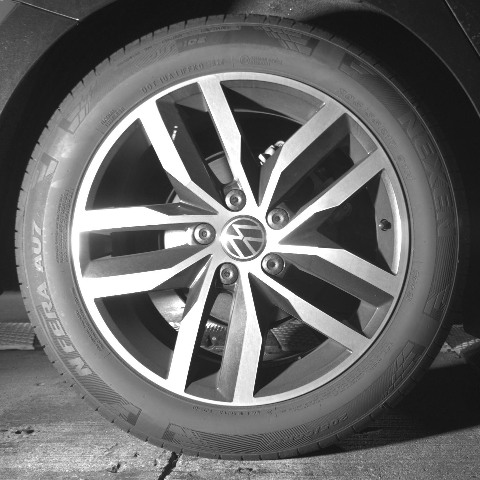 Thumbnail: 2025 Volkswagen Jetta - 12