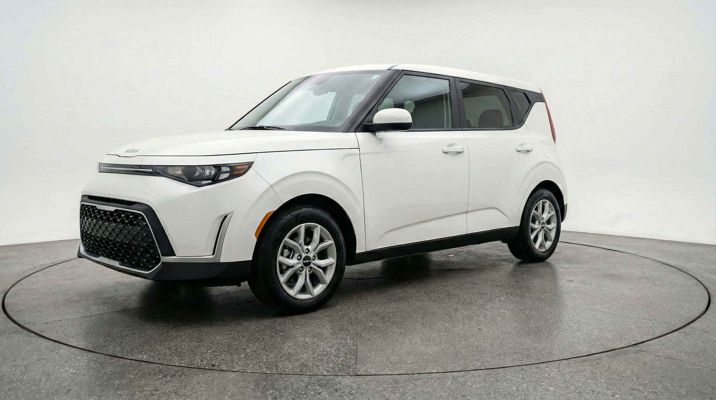 Thumbnail: 2025 Kia Soul - 3