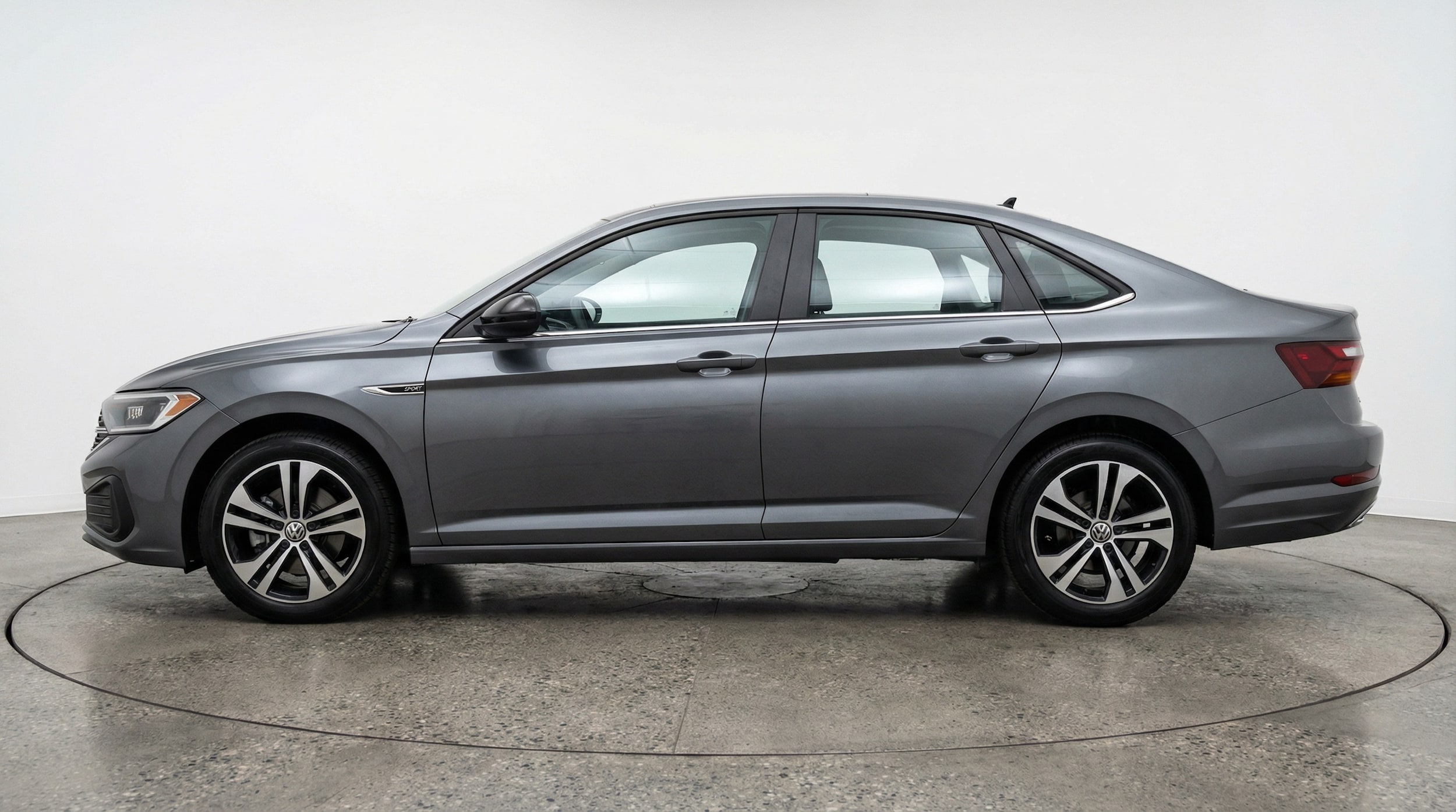 Thumbnail: 2025 Volkswagen Jetta - 4