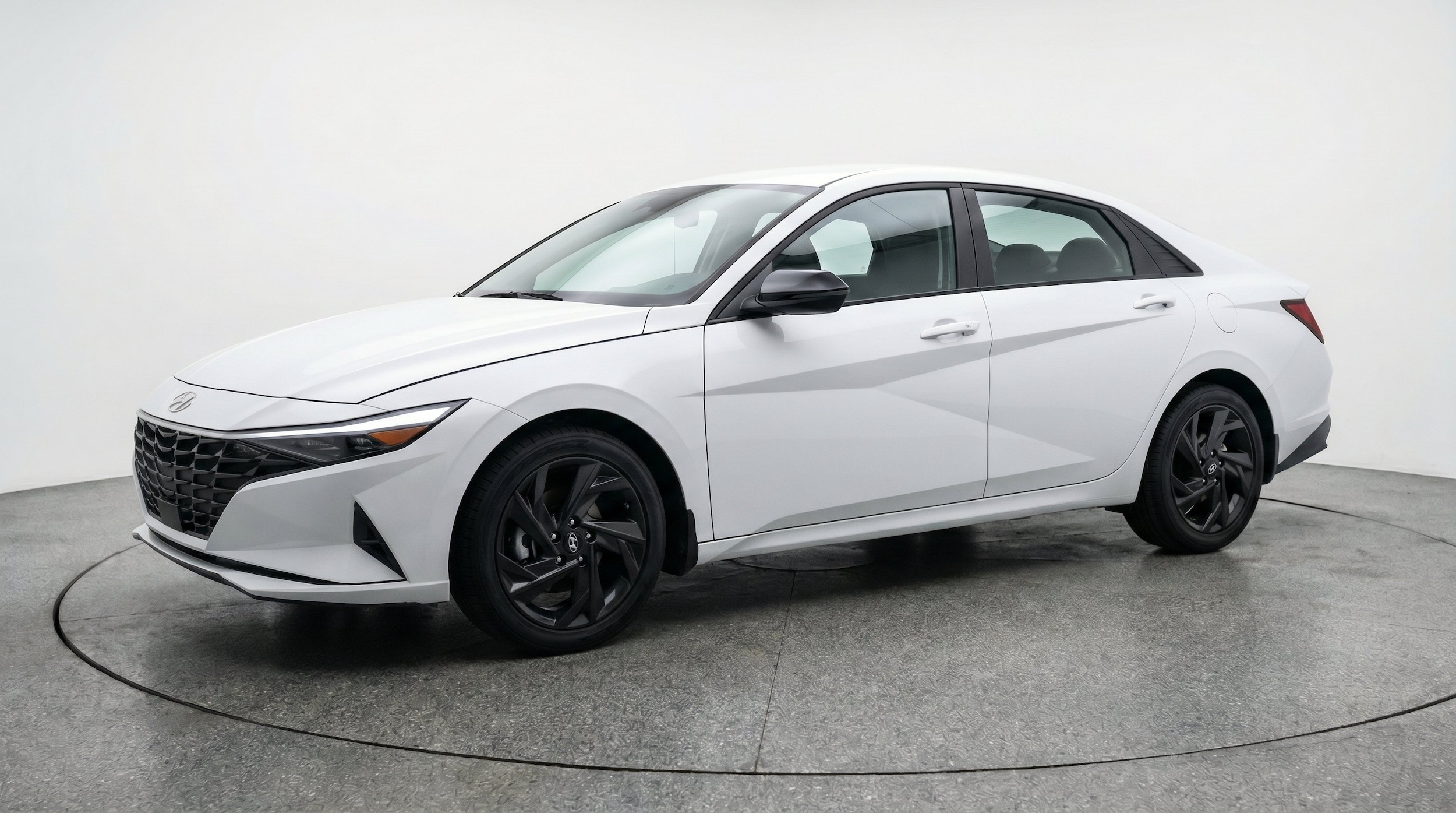 Thumbnail: 2026 Hyundai Elantra - 3