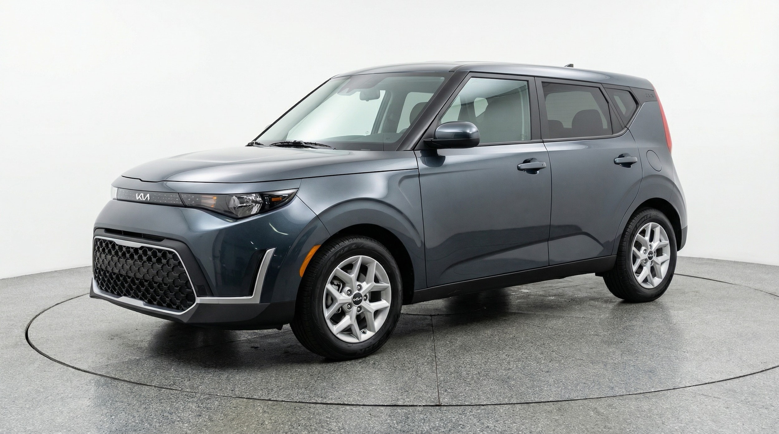 Thumbnail: 2025 Kia Soul - 3