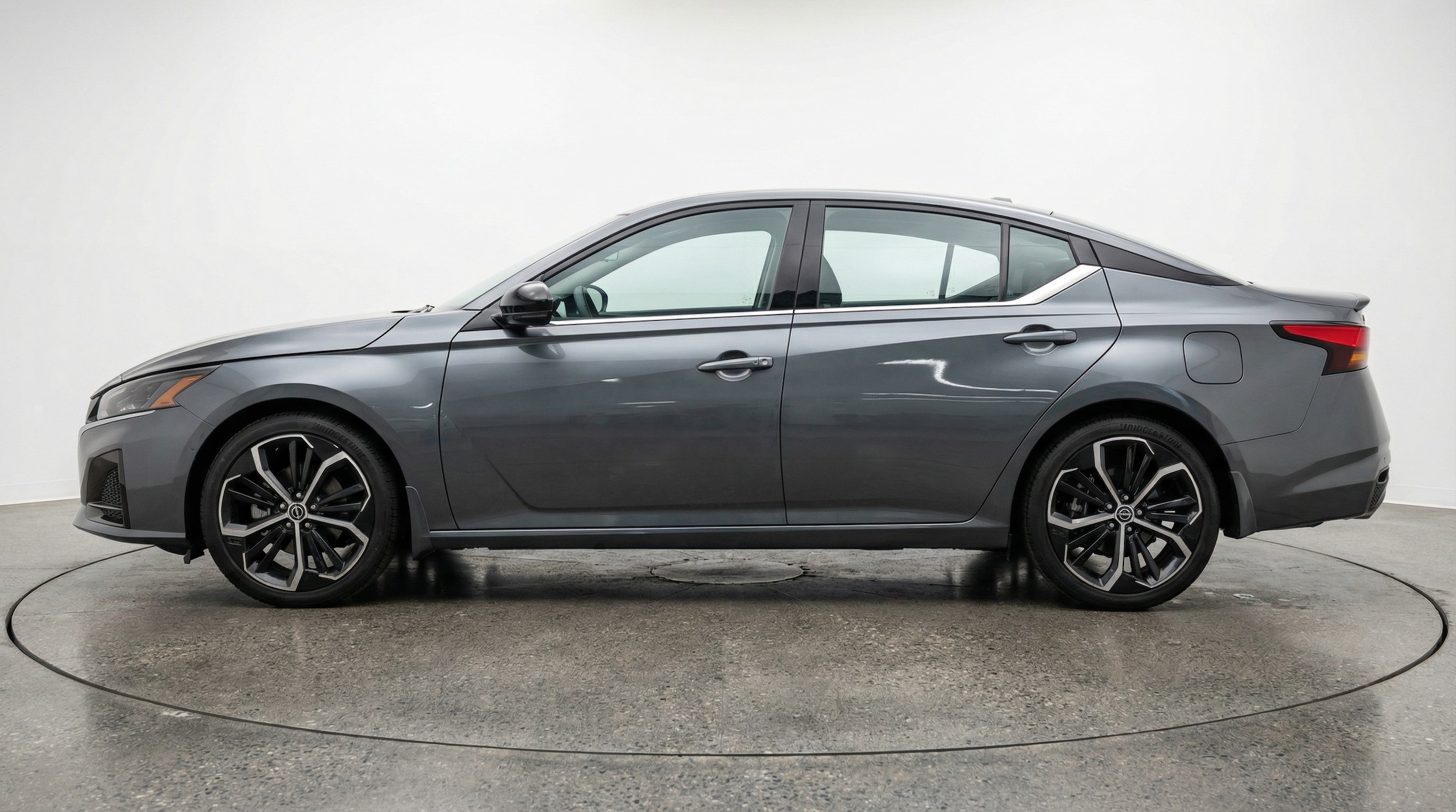 Thumbnail: 2025 Nissan Altima - 4