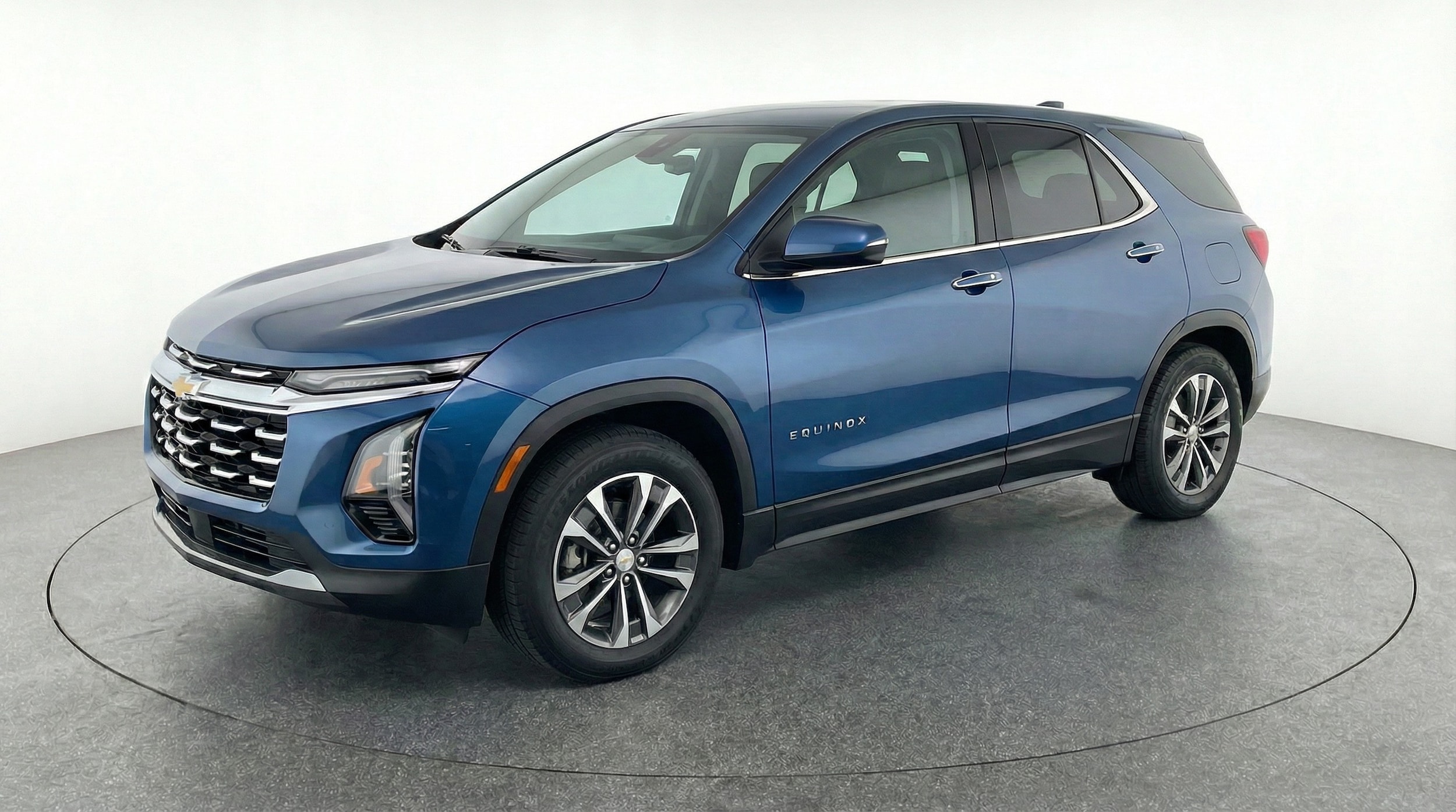 Thumbnail: 2025 Chevrolet Equinox - 3