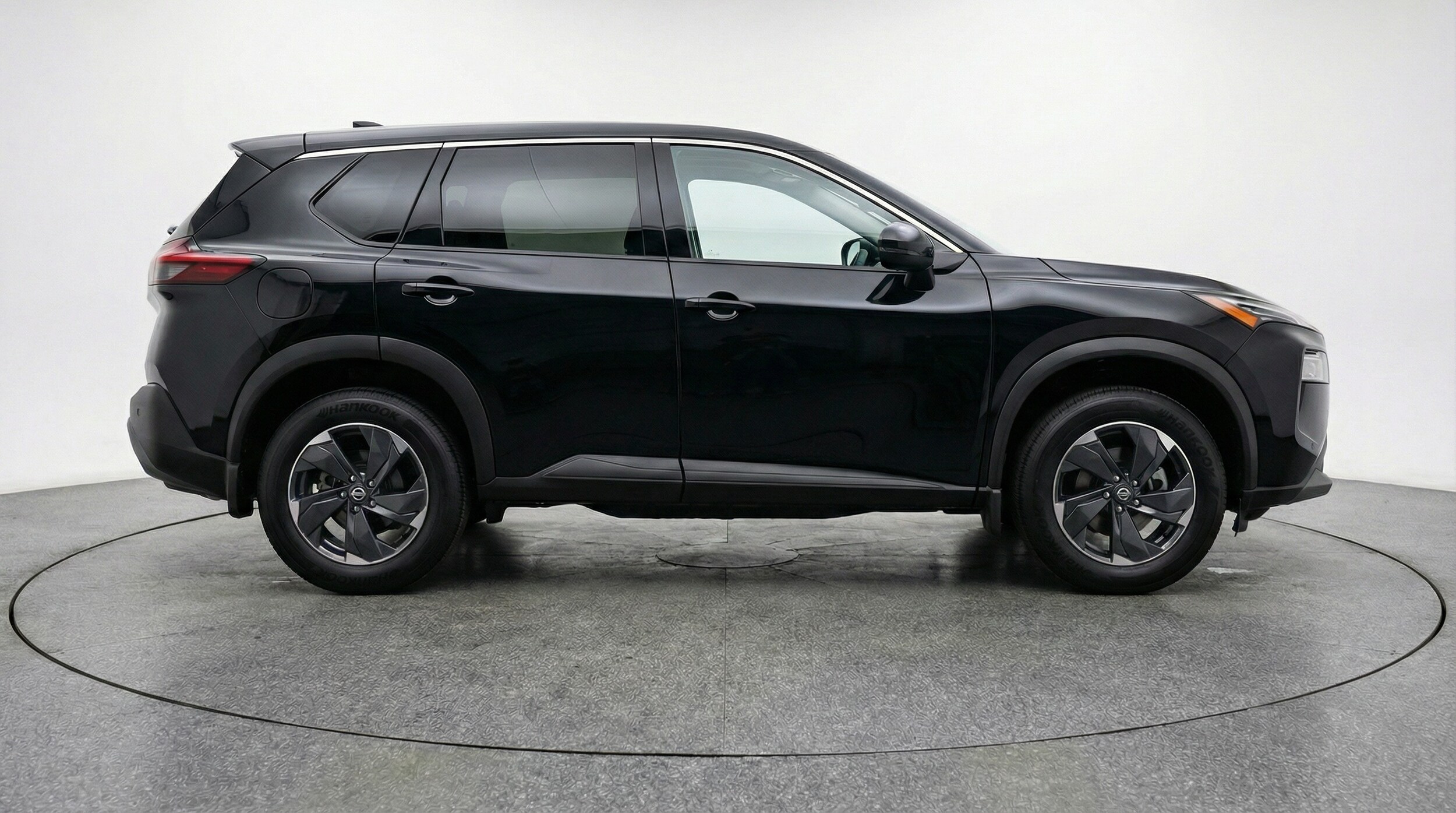 Thumbnail: 2025 Nissan Rogue - 8