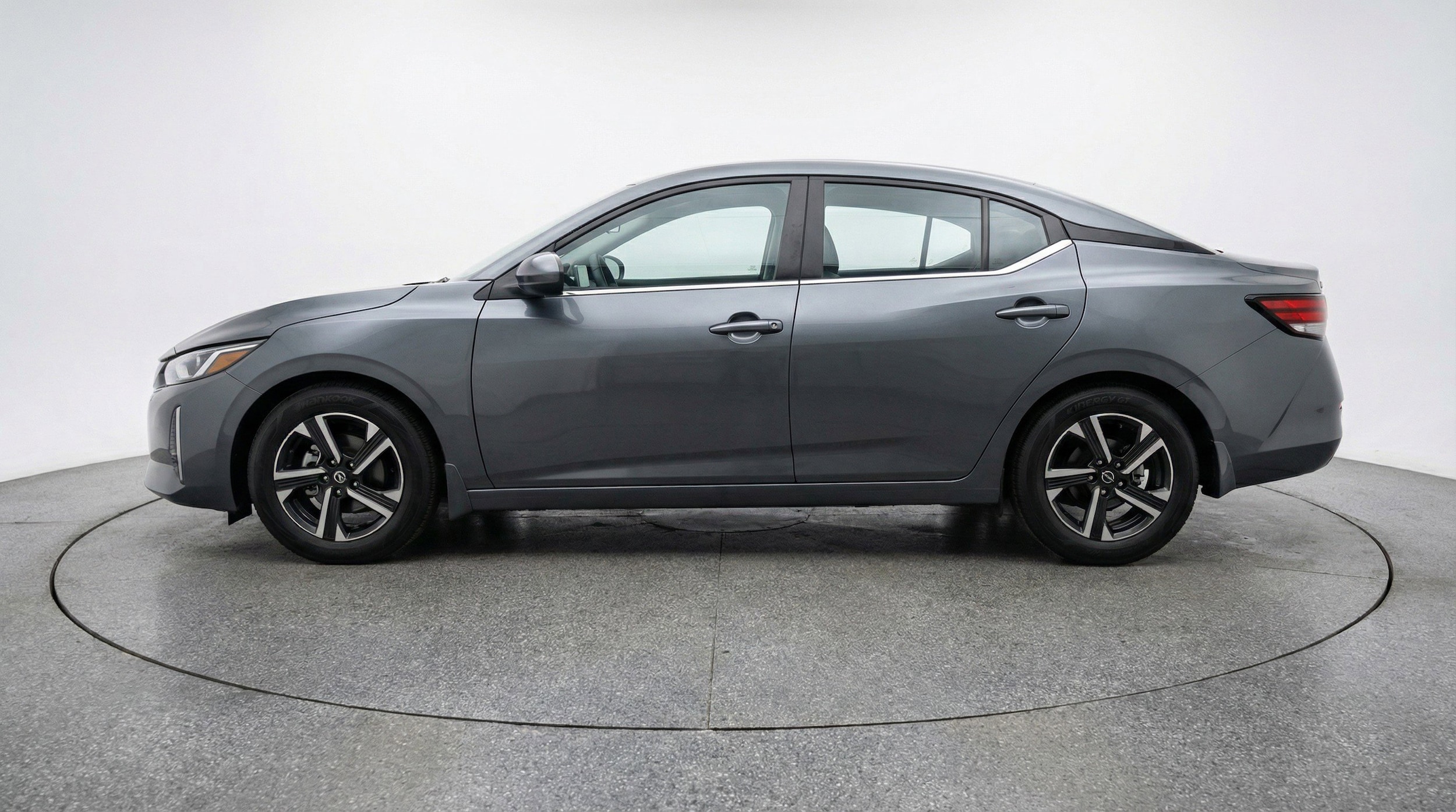 Thumbnail: 2025 Nissan Sentra - 5