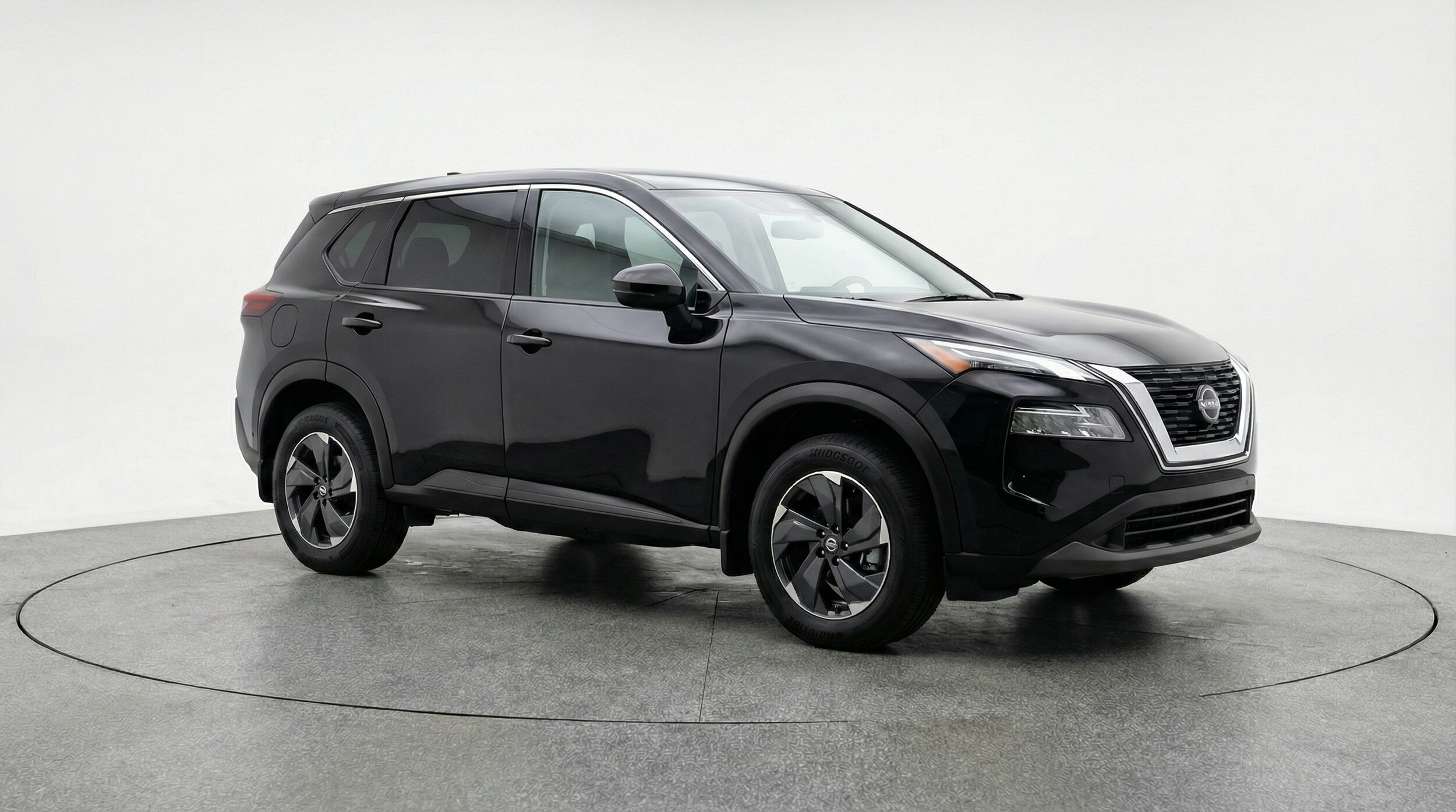 Thumbnail: 2025 Nissan Rogue - 1