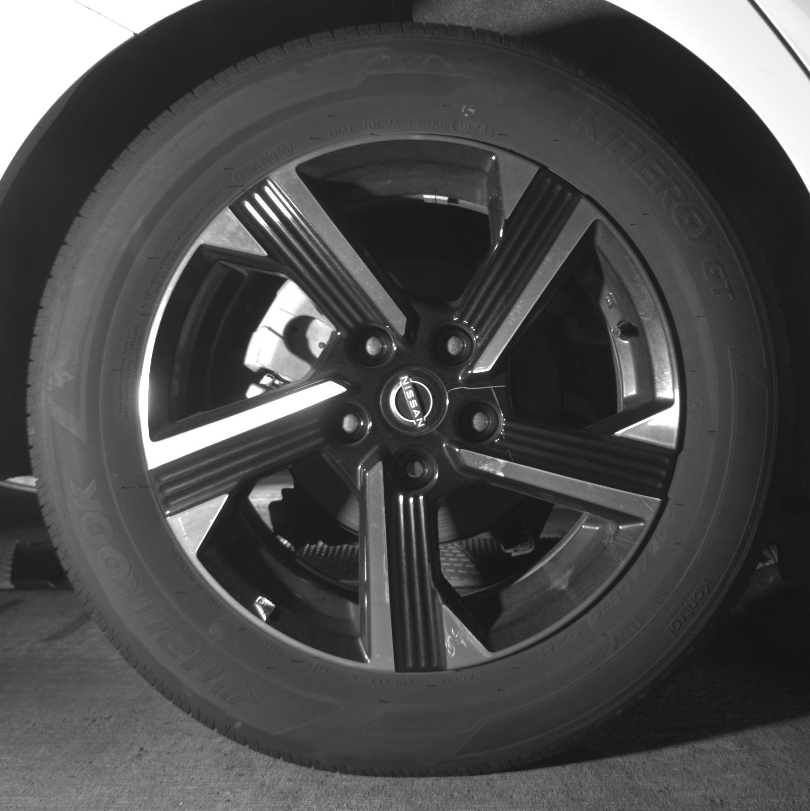 Thumbnail: 2025 Nissan Sentra - 12