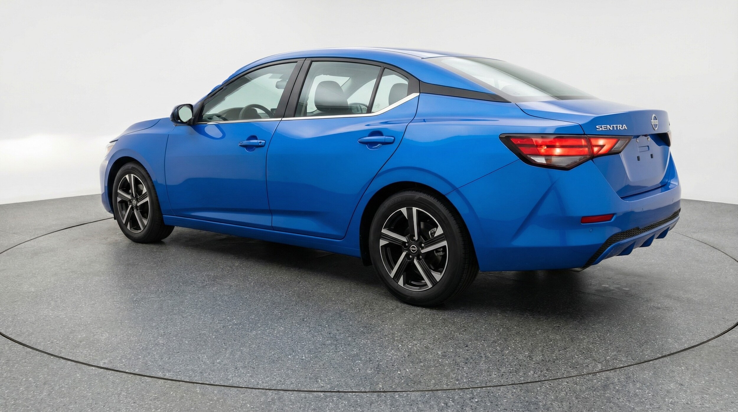 Thumbnail: 2025 Nissan Sentra - 5