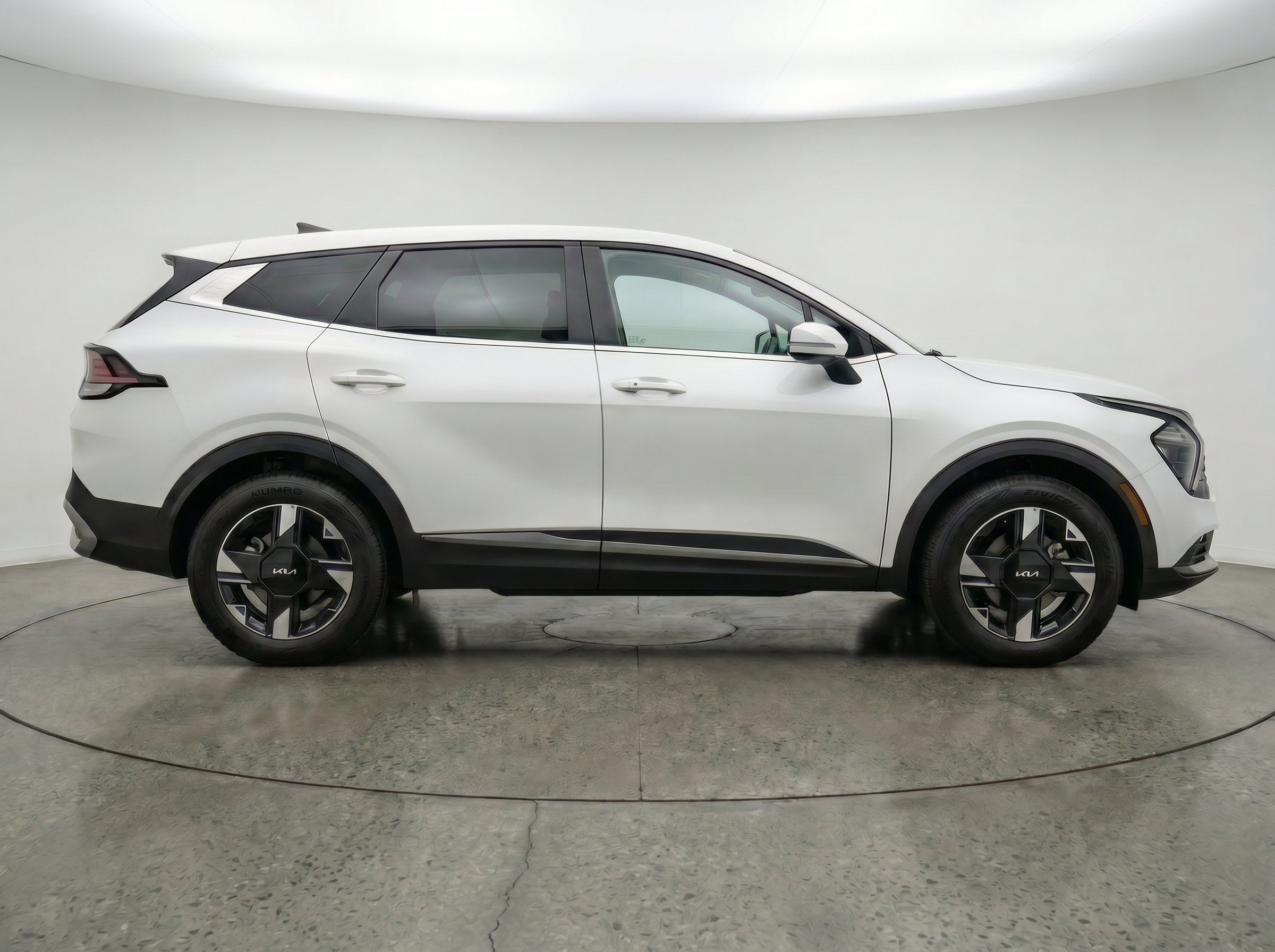 Thumbnail: 2026 Kia Sportage - 11