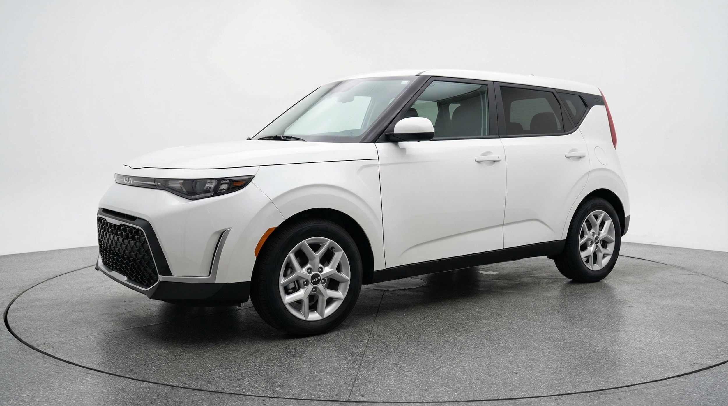 Thumbnail: 2025 Kia Soul - 3