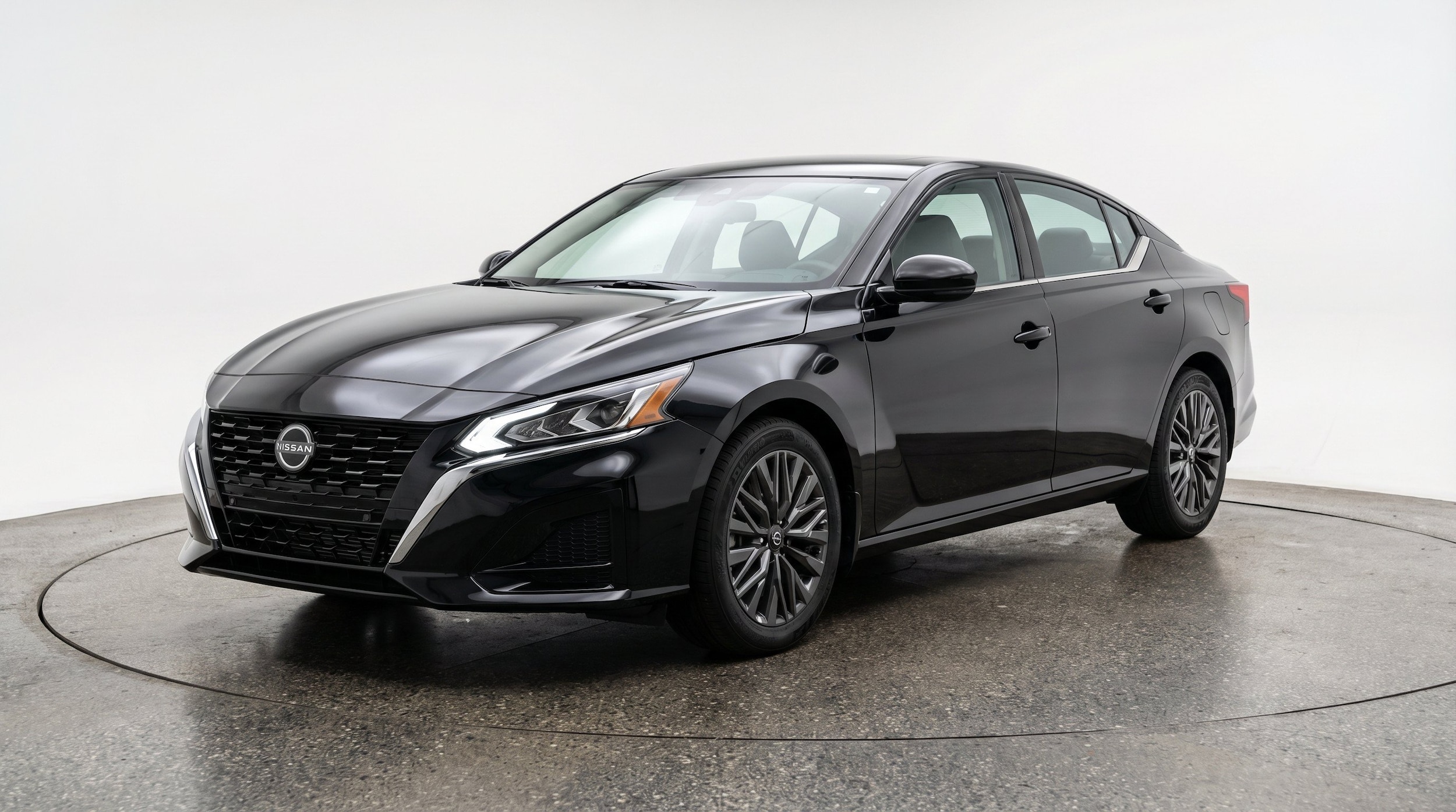 Thumbnail: 2026 Nissan Altima - 3