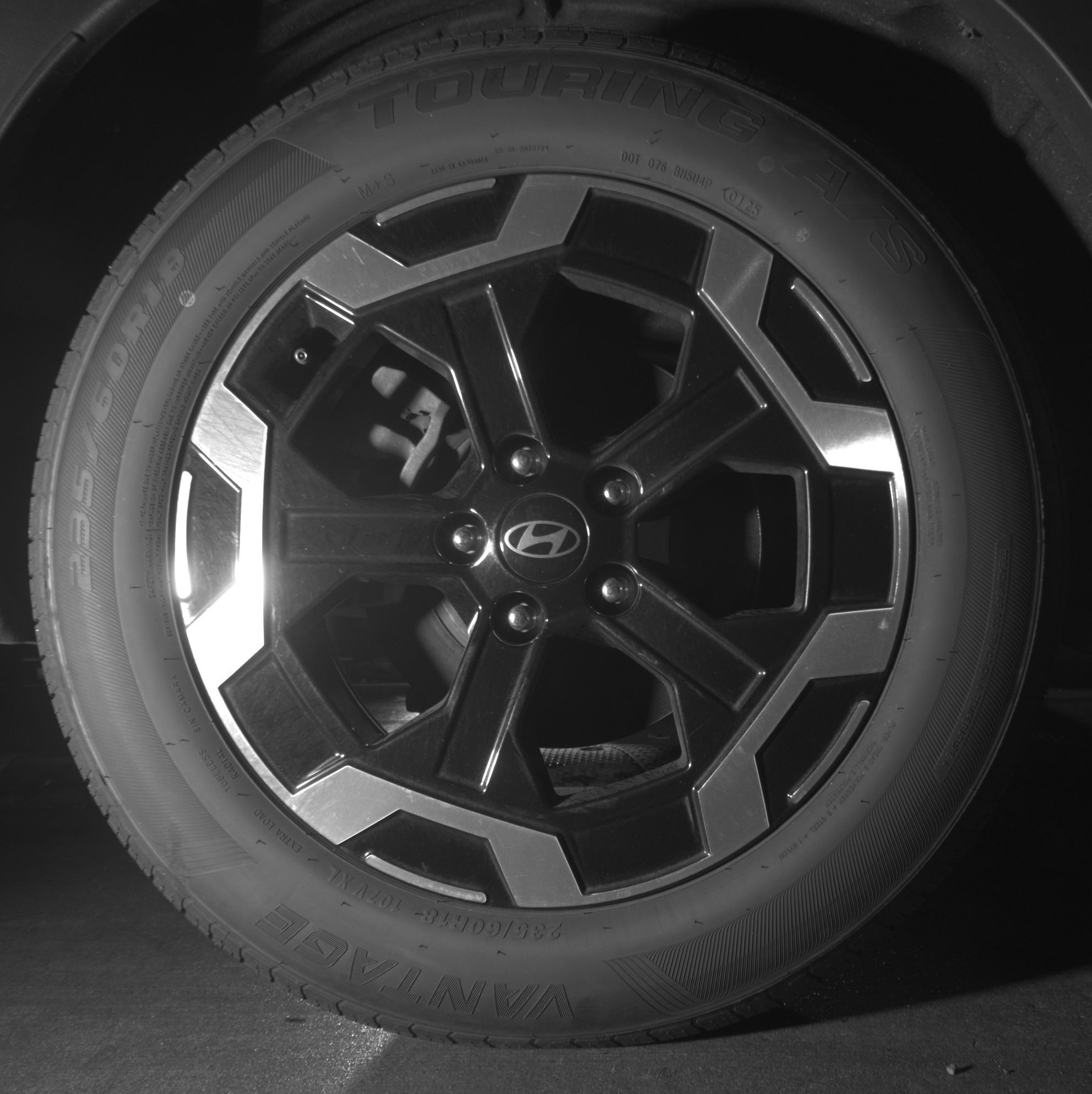 Thumbnail: 2024 Hyundai Santa Fe - 12