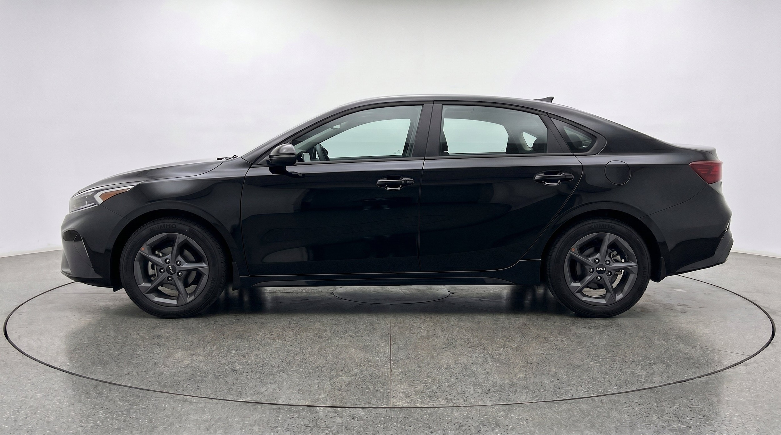 Thumbnail: 2026 Kia K4 - 5