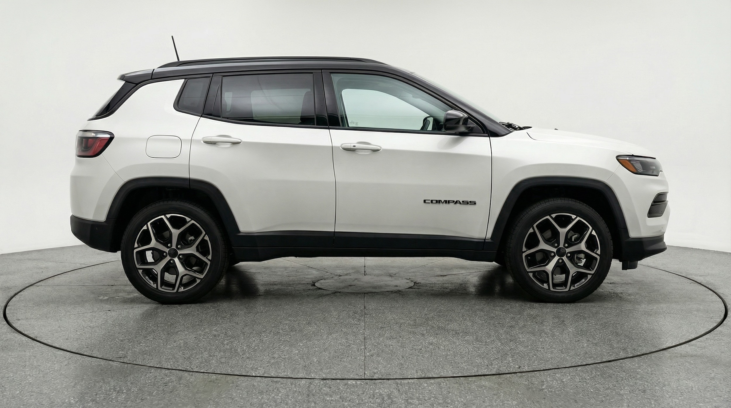 Thumbnail: 2025 Jeep Compass - 8