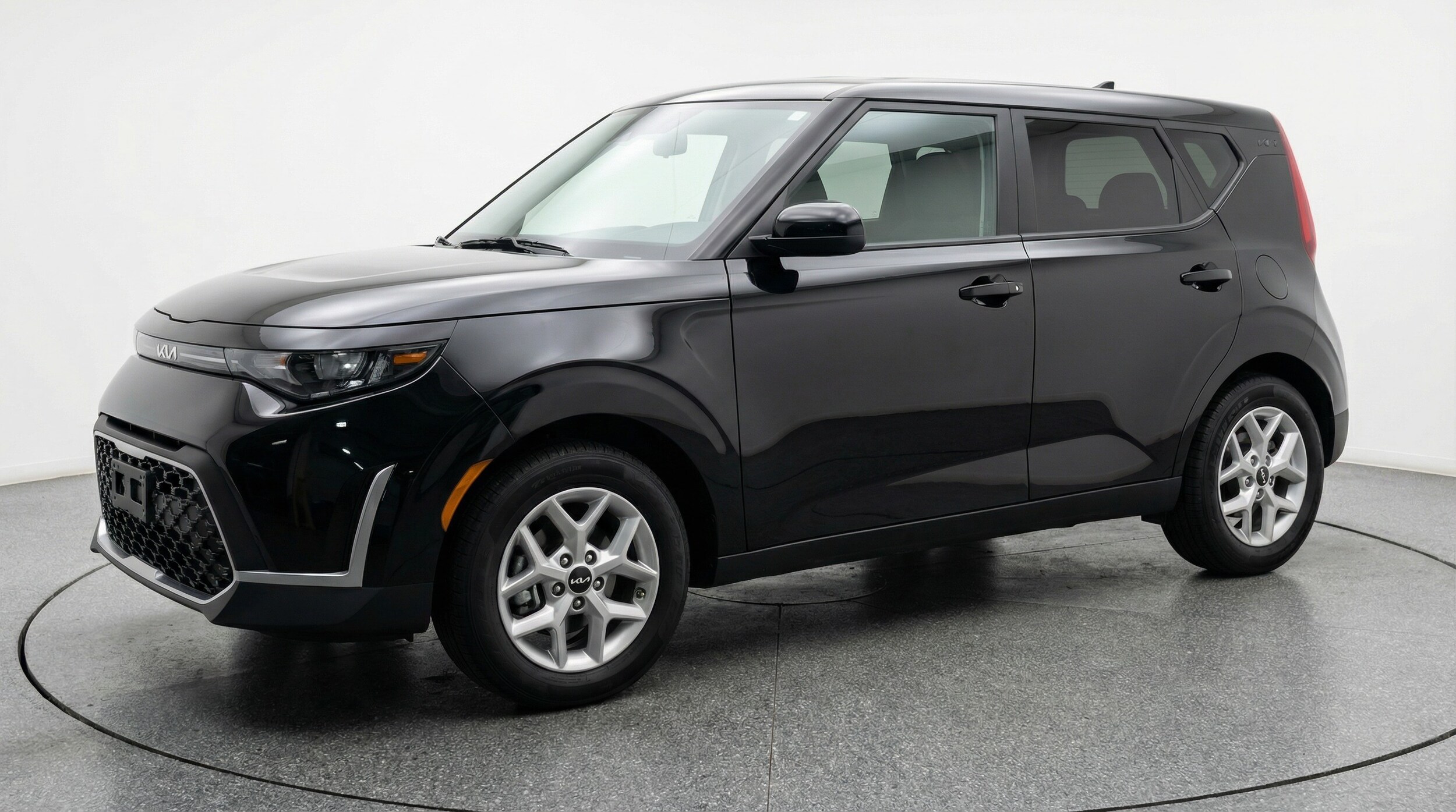 Thumbnail: 2025 Kia Soul - 3