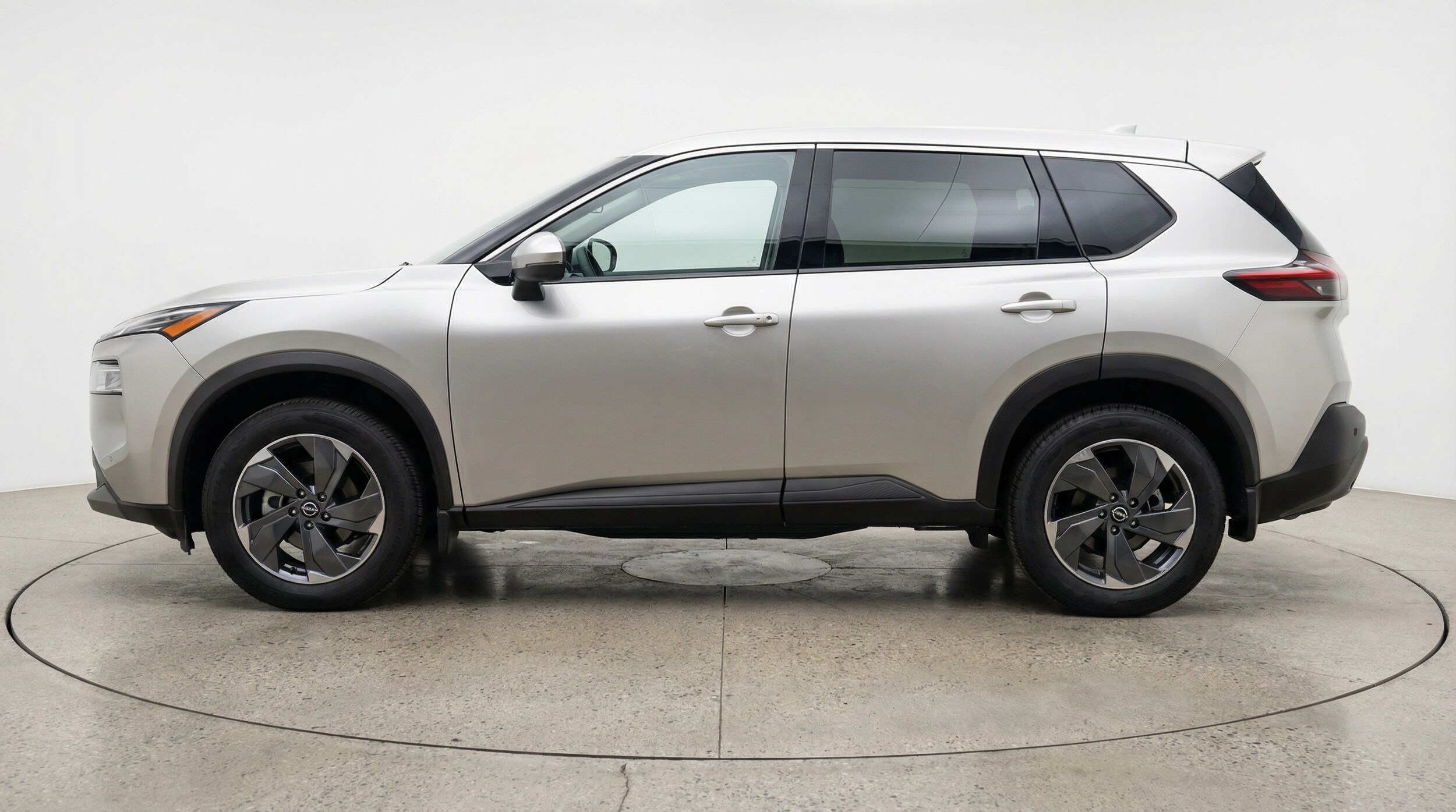 Thumbnail: 2025 Nissan Rogue - 4