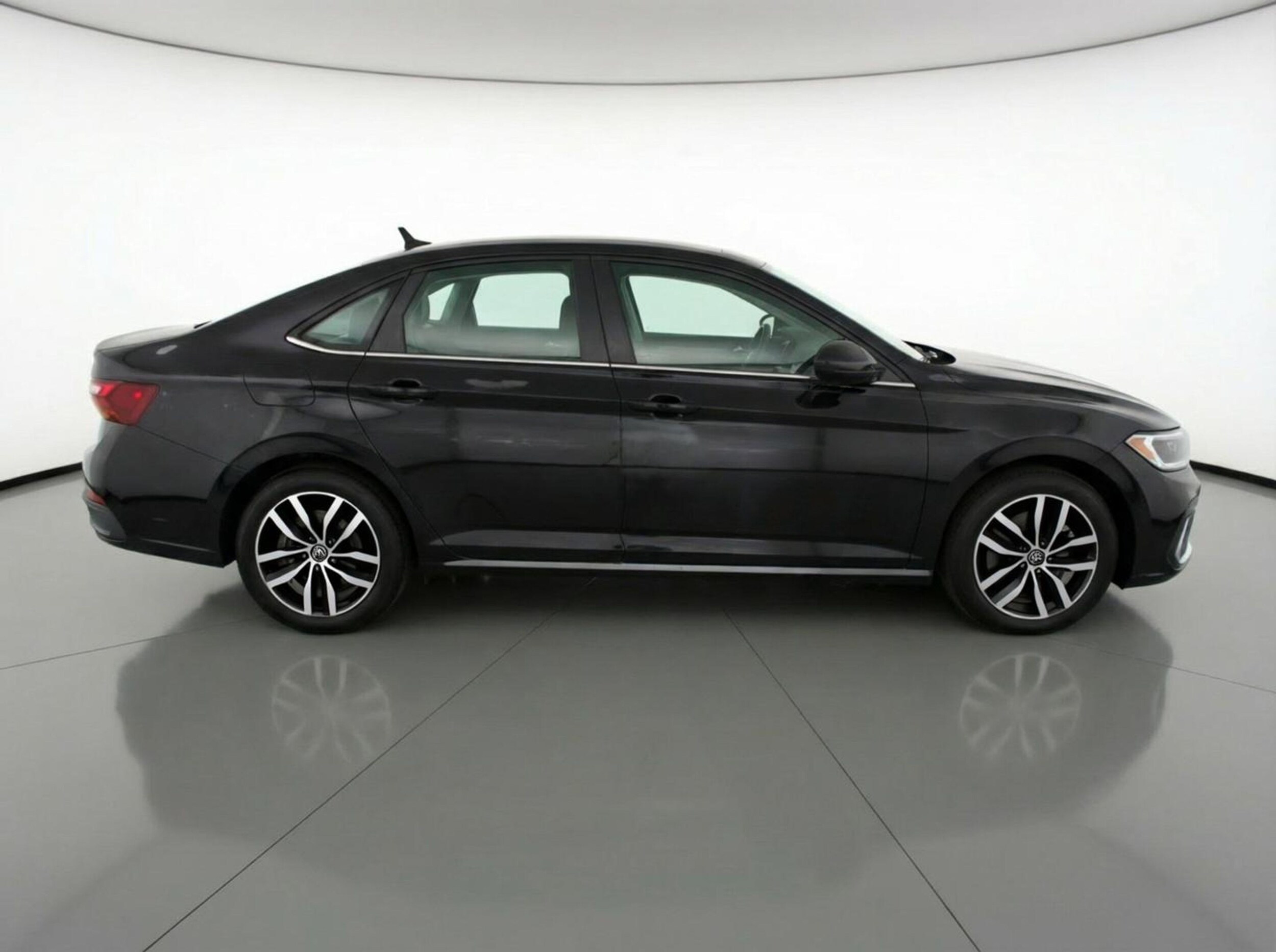 Thumbnail: 2025 Volkswagen Jetta - 8