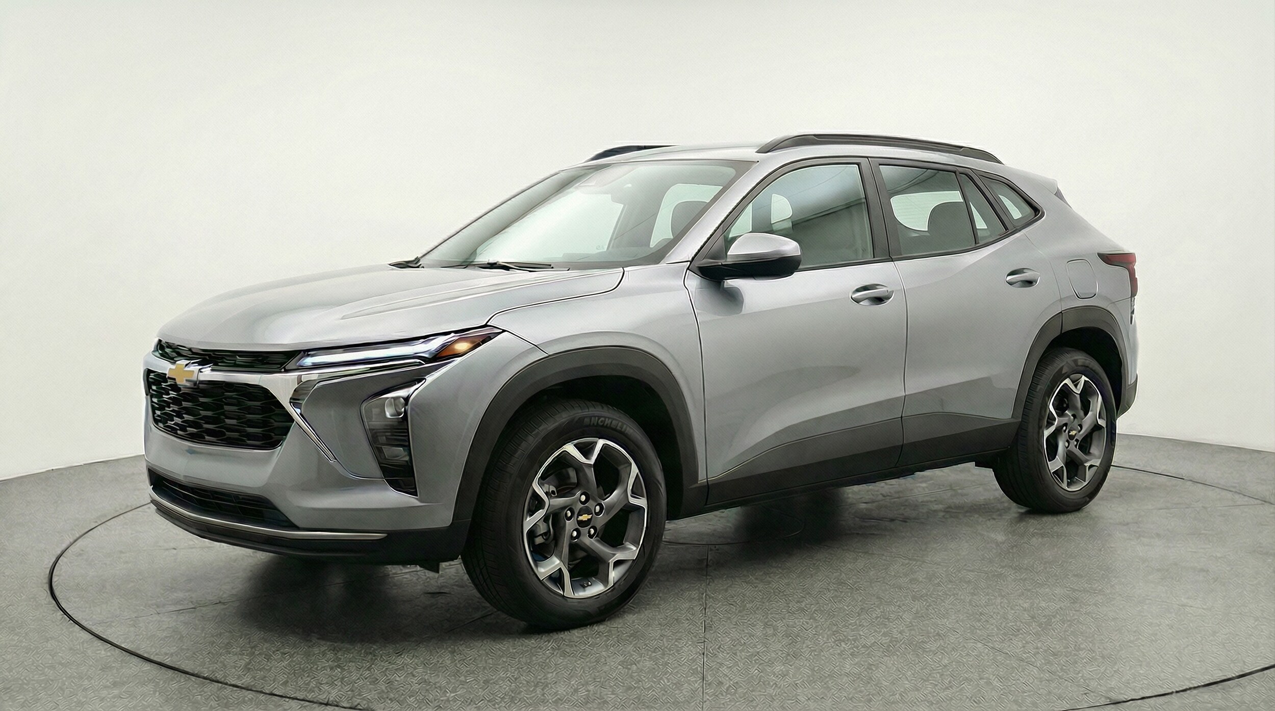 Thumbnail: 2025 Chevrolet Trax - 3