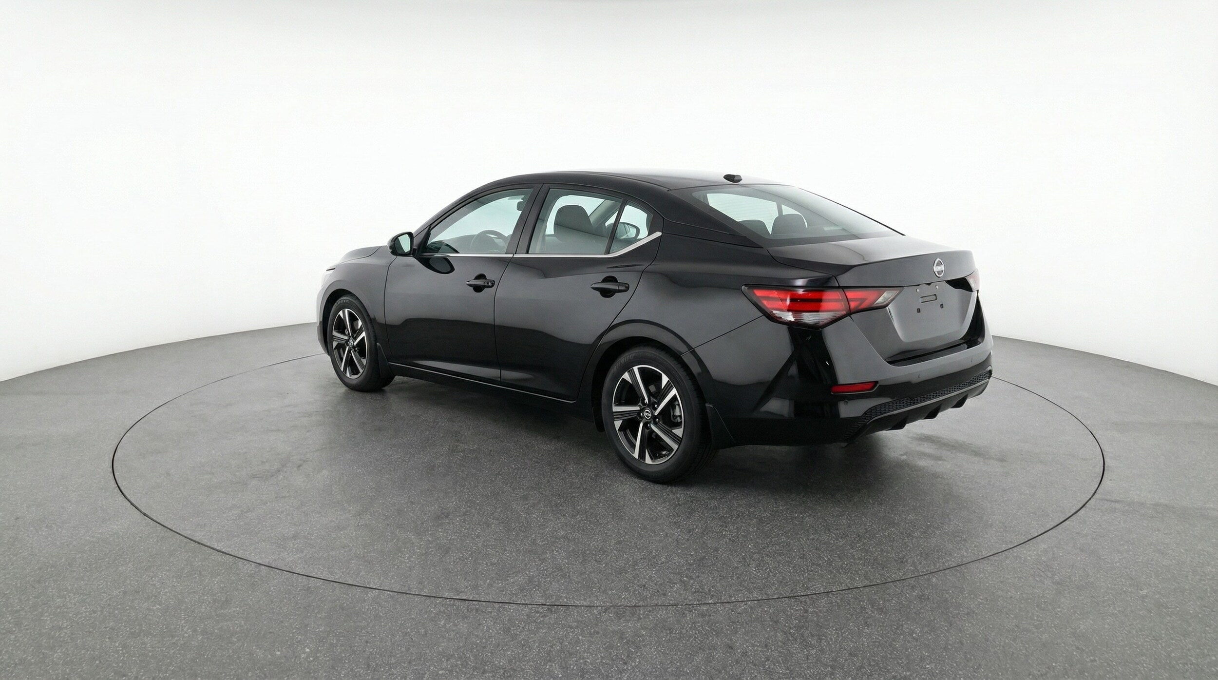 Thumbnail: 2025 Nissan Sentra - 5