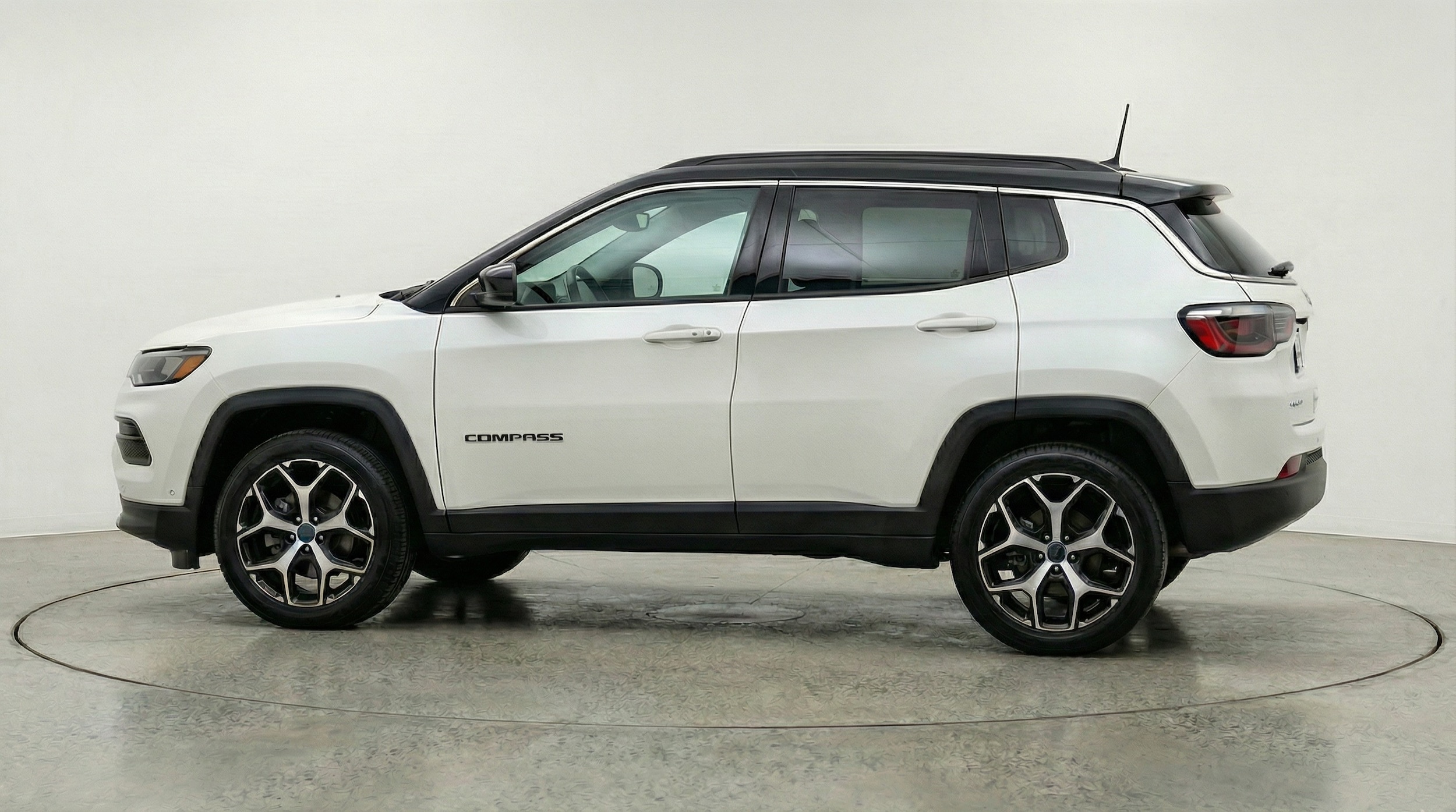 Thumbnail: 2025 Jeep Compass - 4