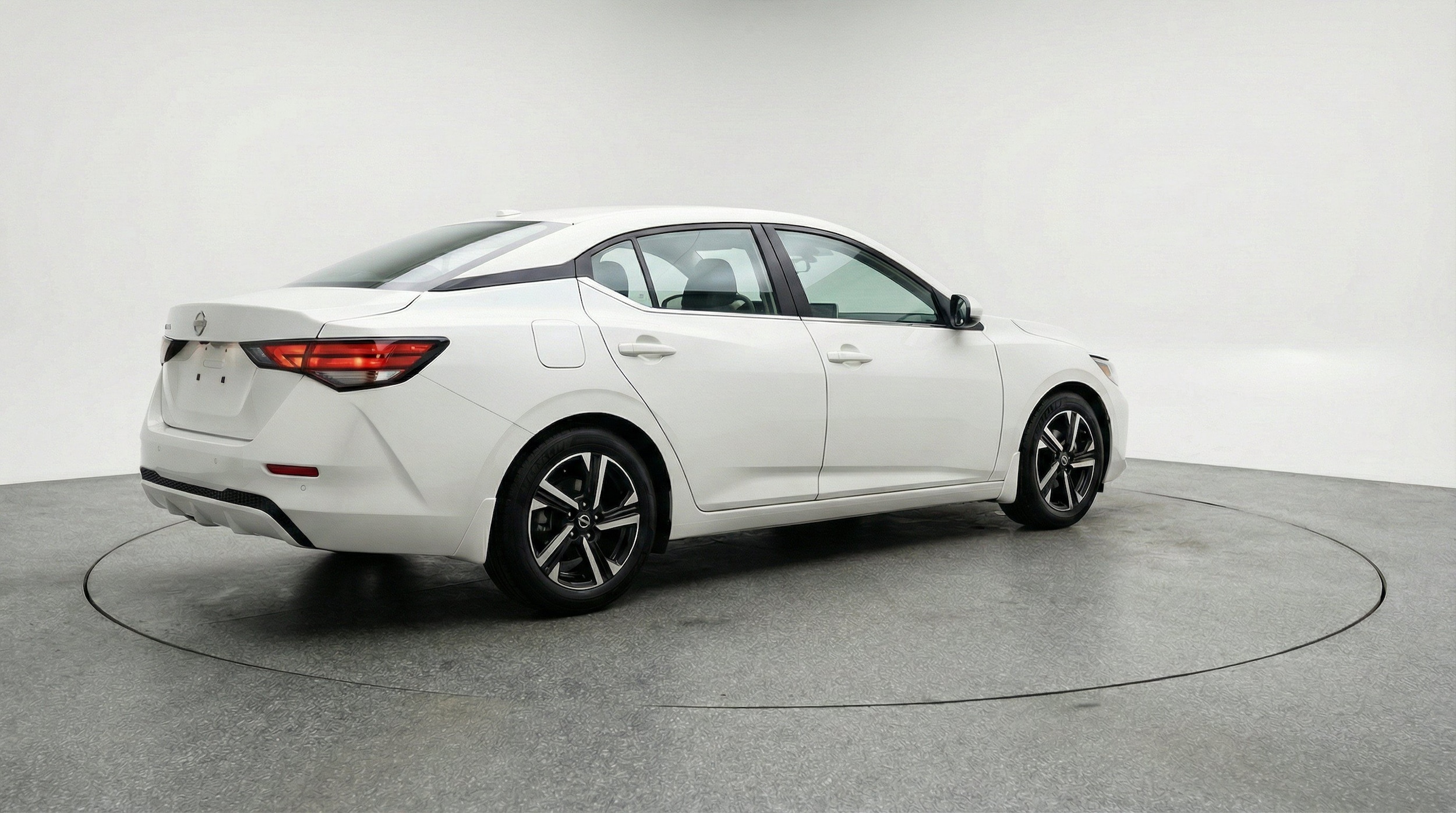 Thumbnail: 2025 Nissan Sentra - 9