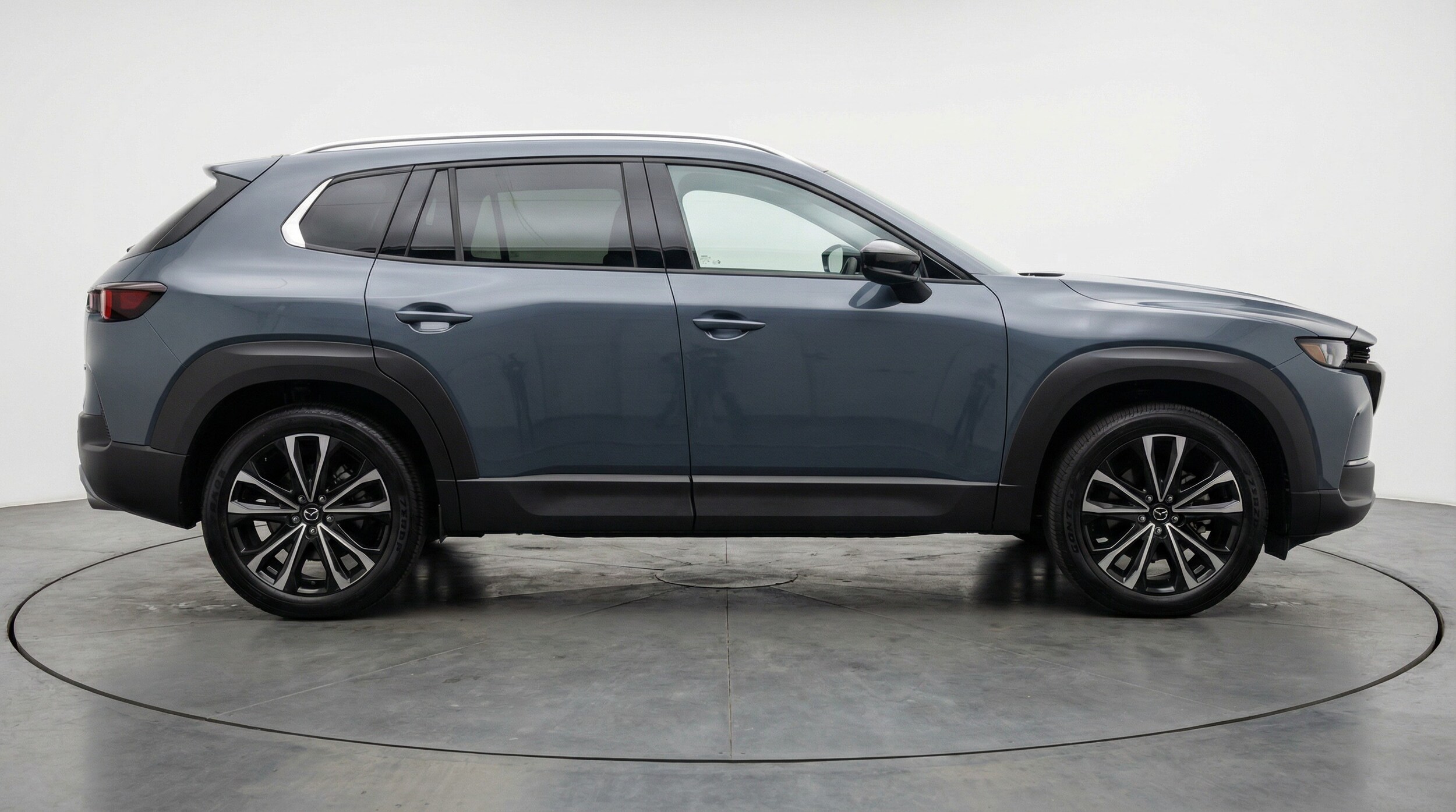 Thumbnail: 2025 Mazda CX-50 - 8