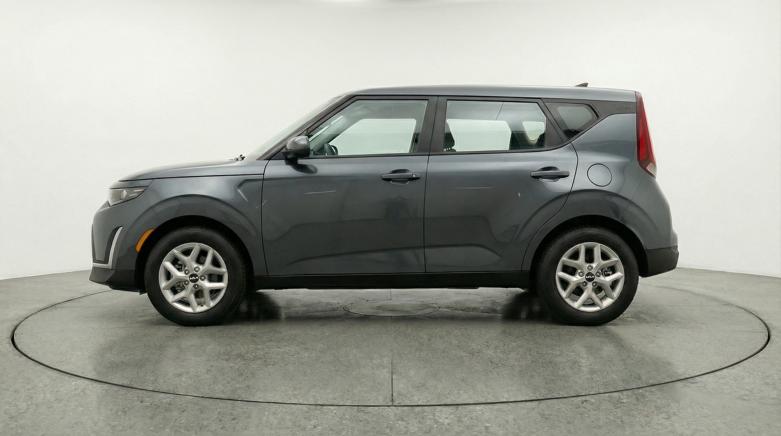 Thumbnail: 2025 Kia Soul - 4