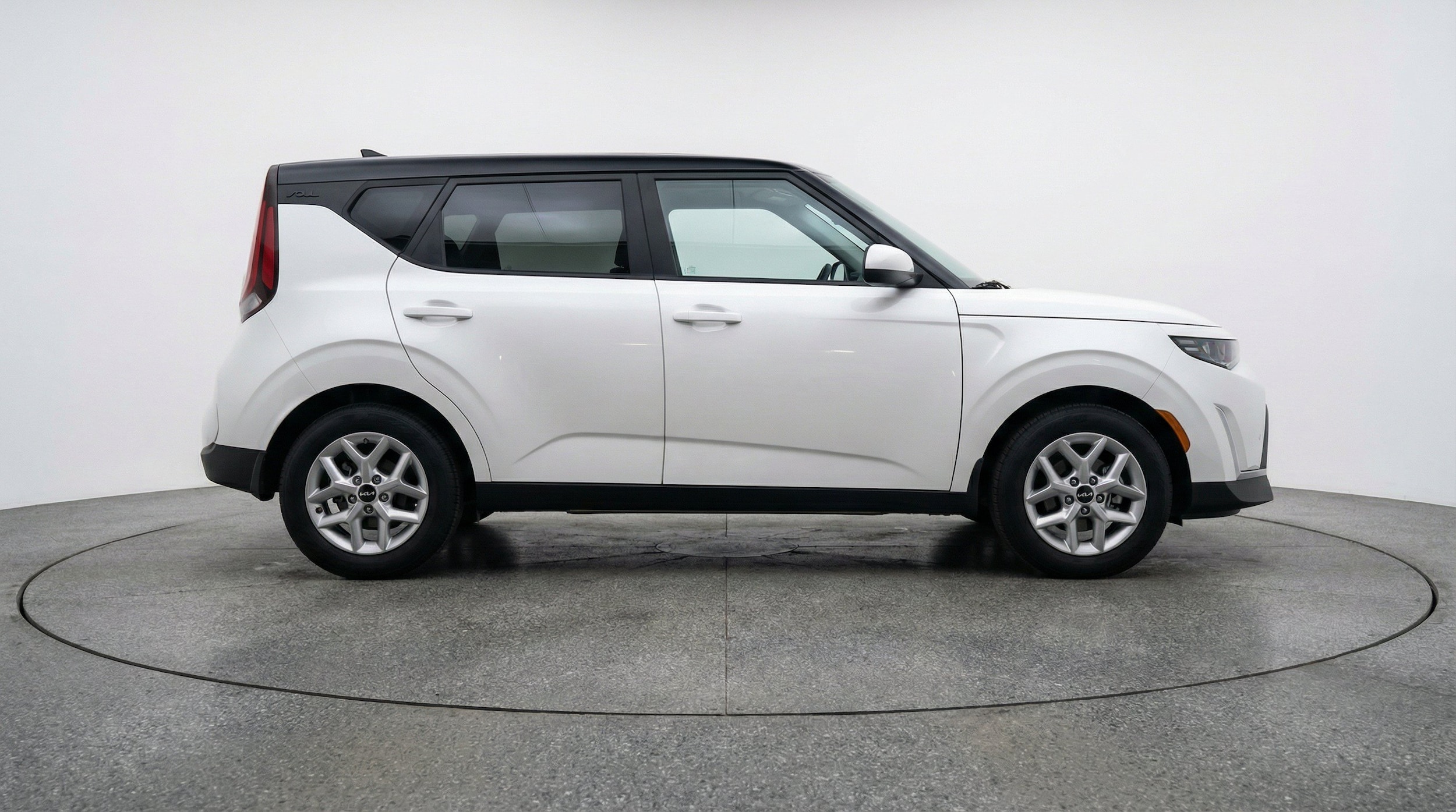 Thumbnail: 2025 Kia Soul - 11