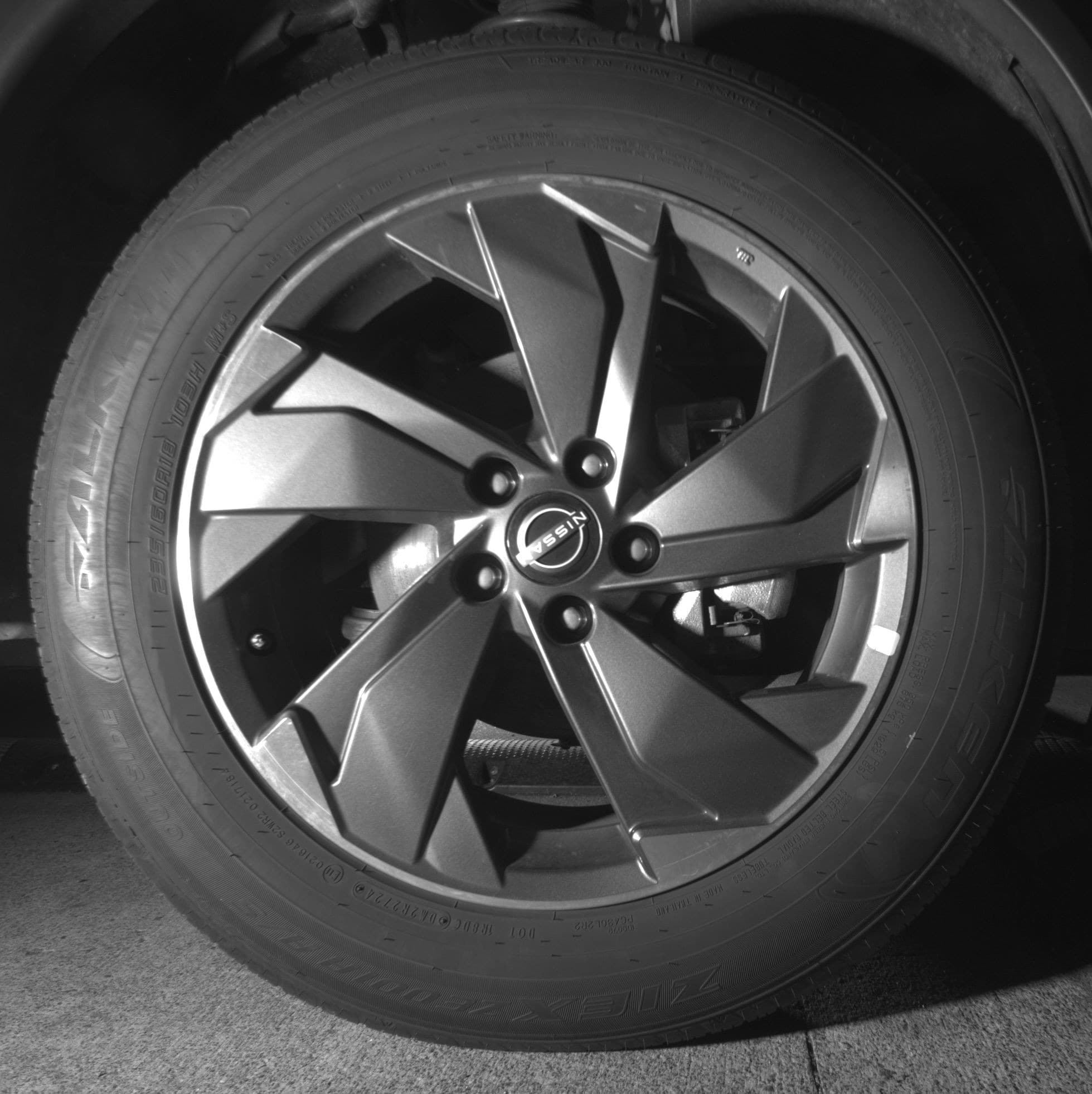 Thumbnail: 2025 Nissan Rogue - 10